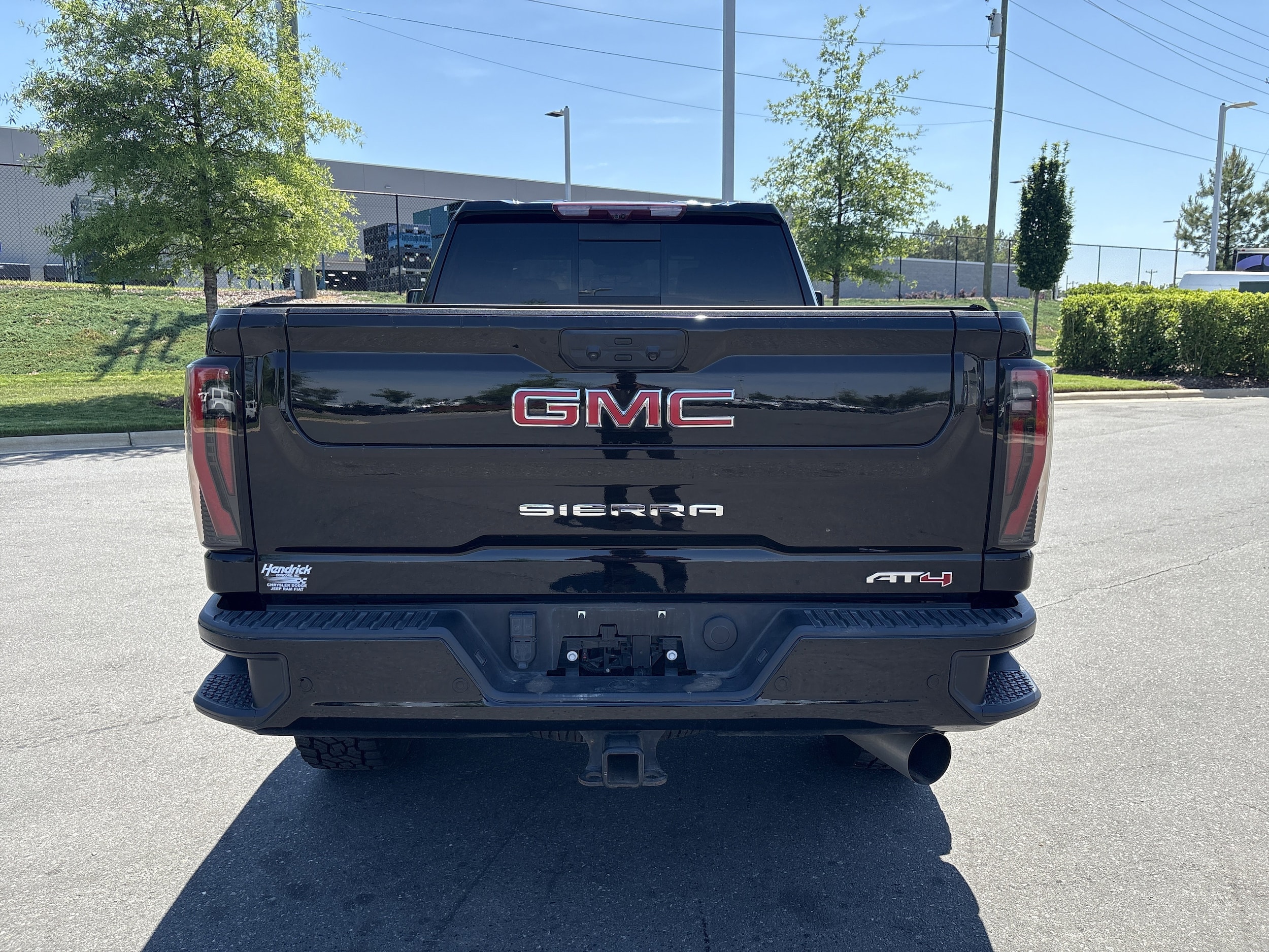 2024 GMC Sierra 2500HD AT4 photo 3