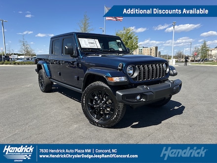 2025 Jeep Gladiator Nighthawk Pickup