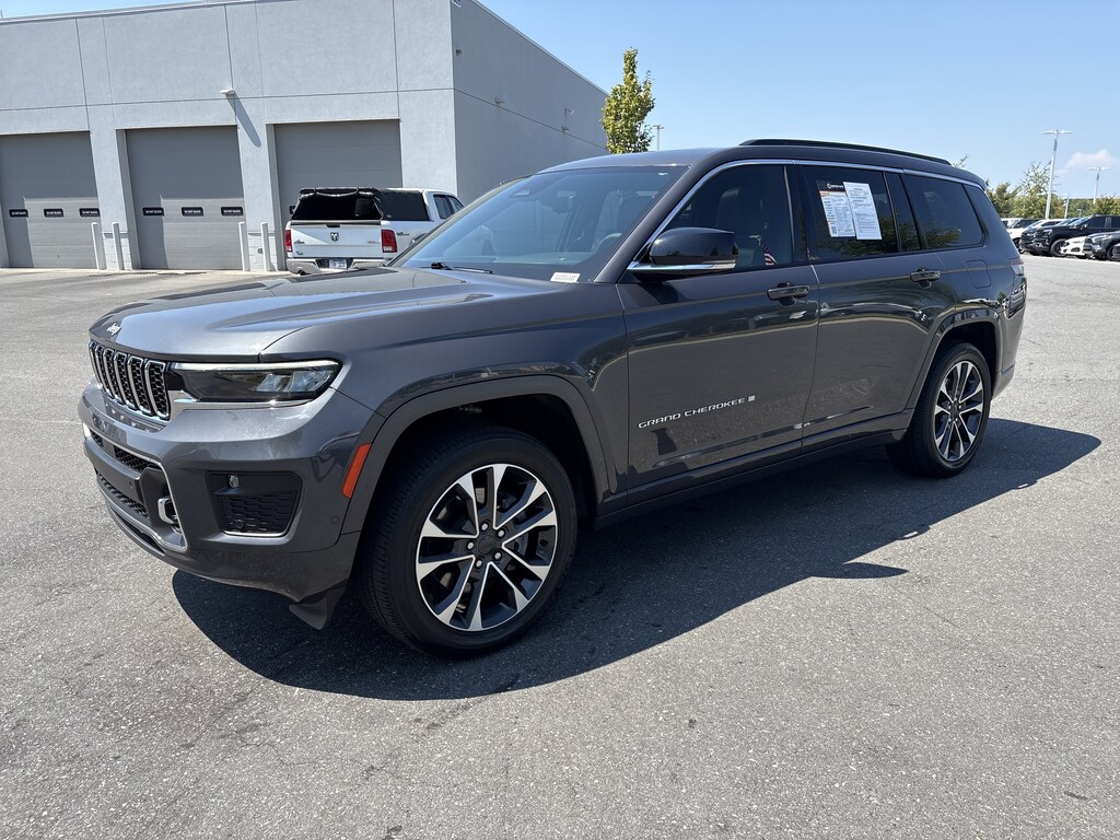 Used 2024 Jeep Grand Cherokee L Overland SUV