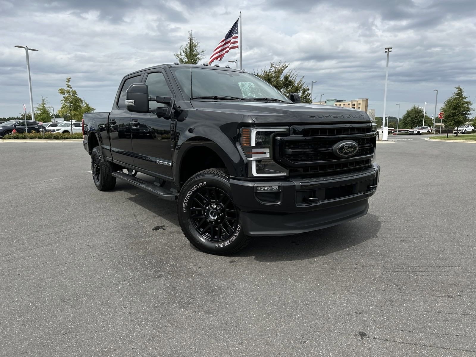 Used 2022 Ford F-350 Super Duty Lariat with VIN 1FT8W3BT8NEF78545 for sale in Concord, NC