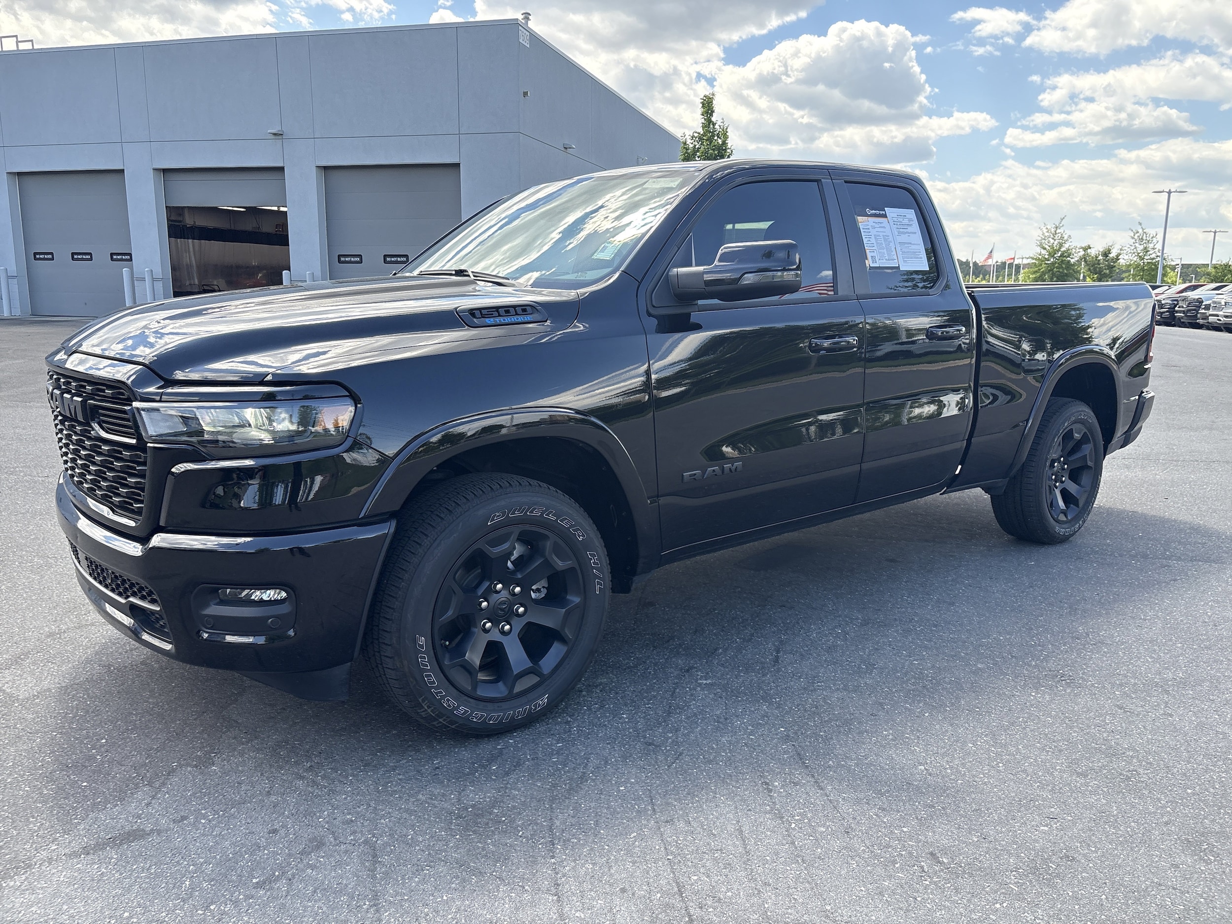 2025 Ram 1500 Big Horn photo 4