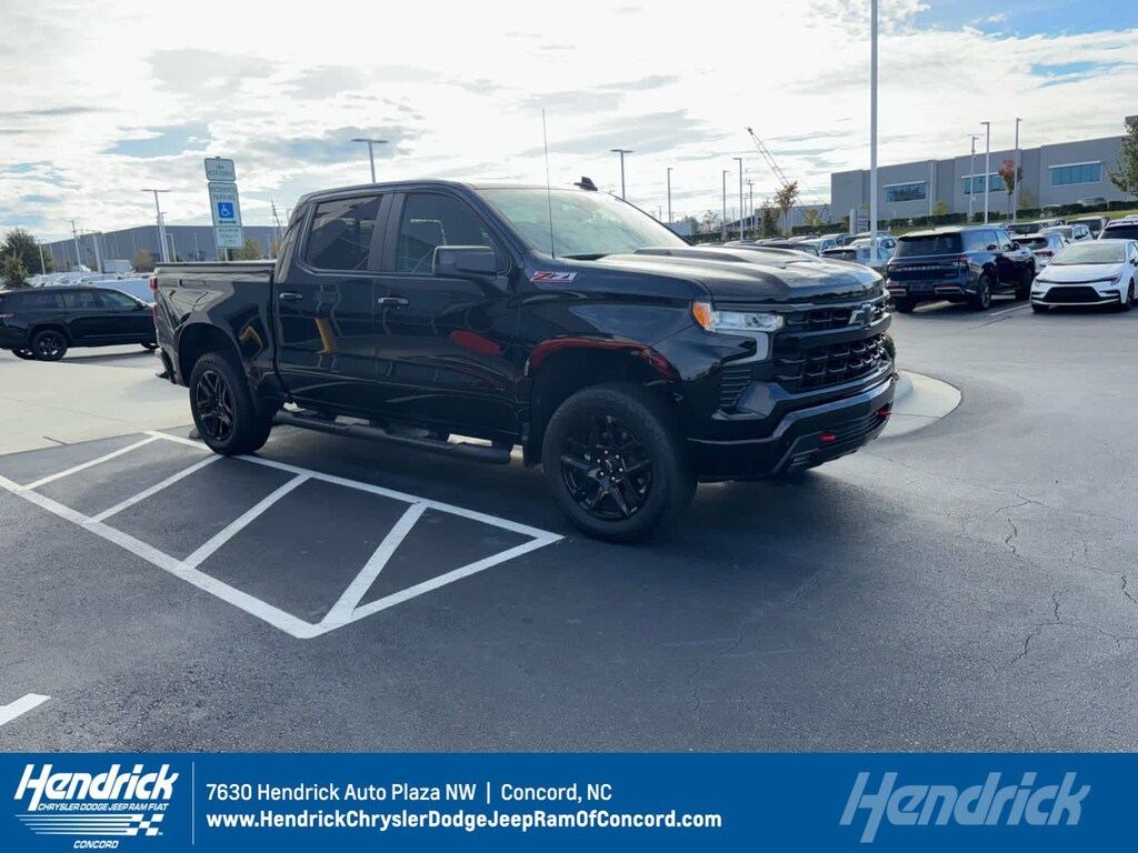 Used 2024 Chevrolet Silverado 1500 LT Trail Boss Pickup
