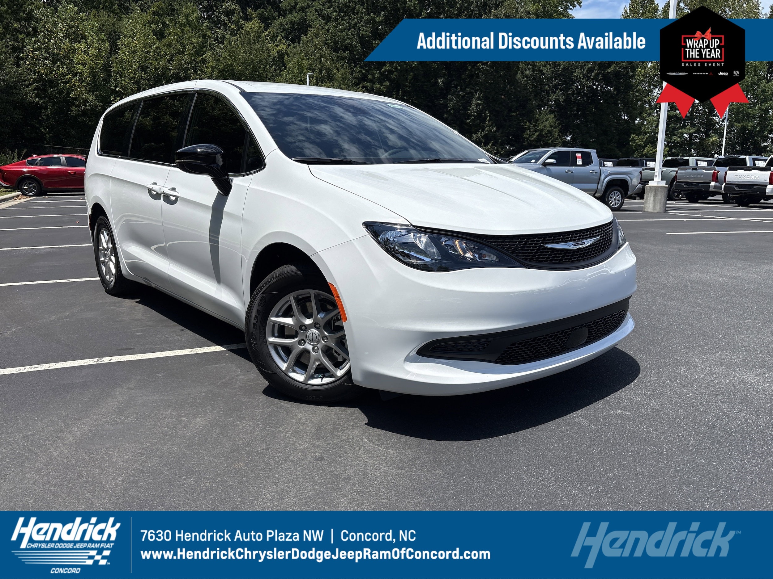 2026 Chrysler Voyager LX's photo