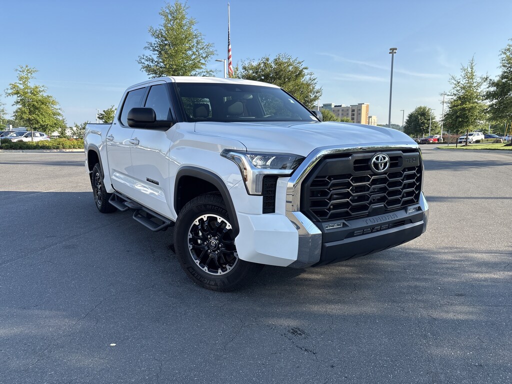 Used 2025 Toyota Tundra 4WD SR5 Pickup