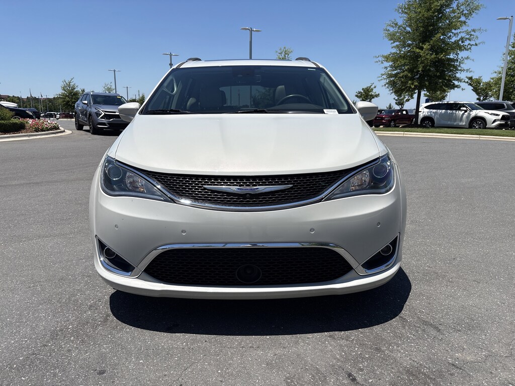Used 2020 Chrysler Pacifica Touring L Plus Minivan