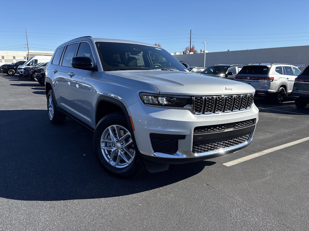 New 2025 Jeep Grand Cherokee L Laredo X Sport Utility