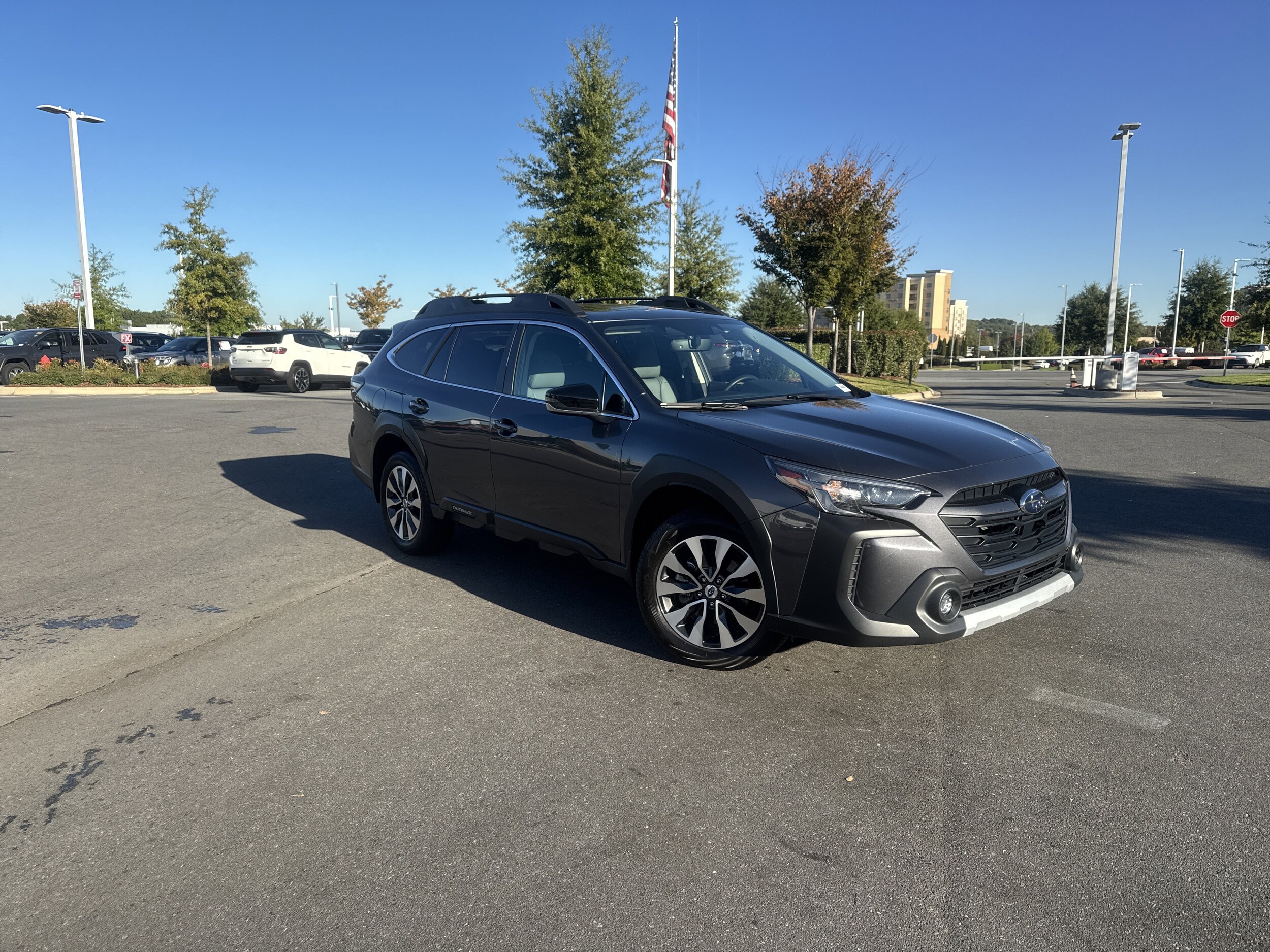 2025 Subaru Outback Limited photo 2