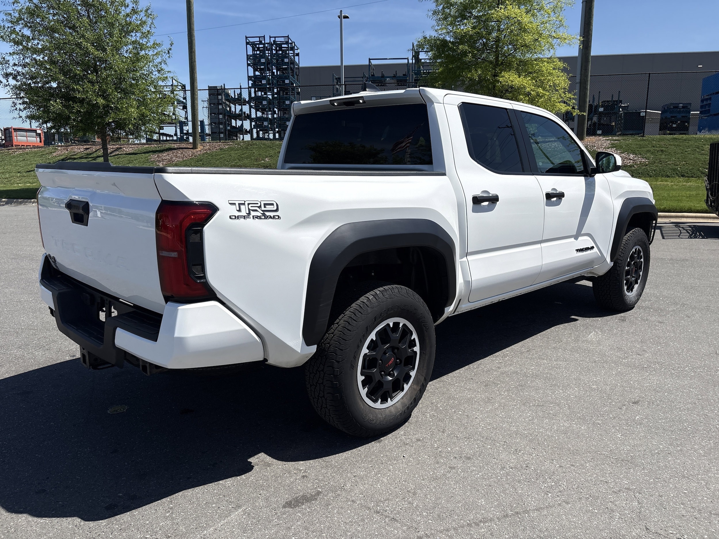 2024 Toyota Tacoma 4WD TRD Off Road photo 3