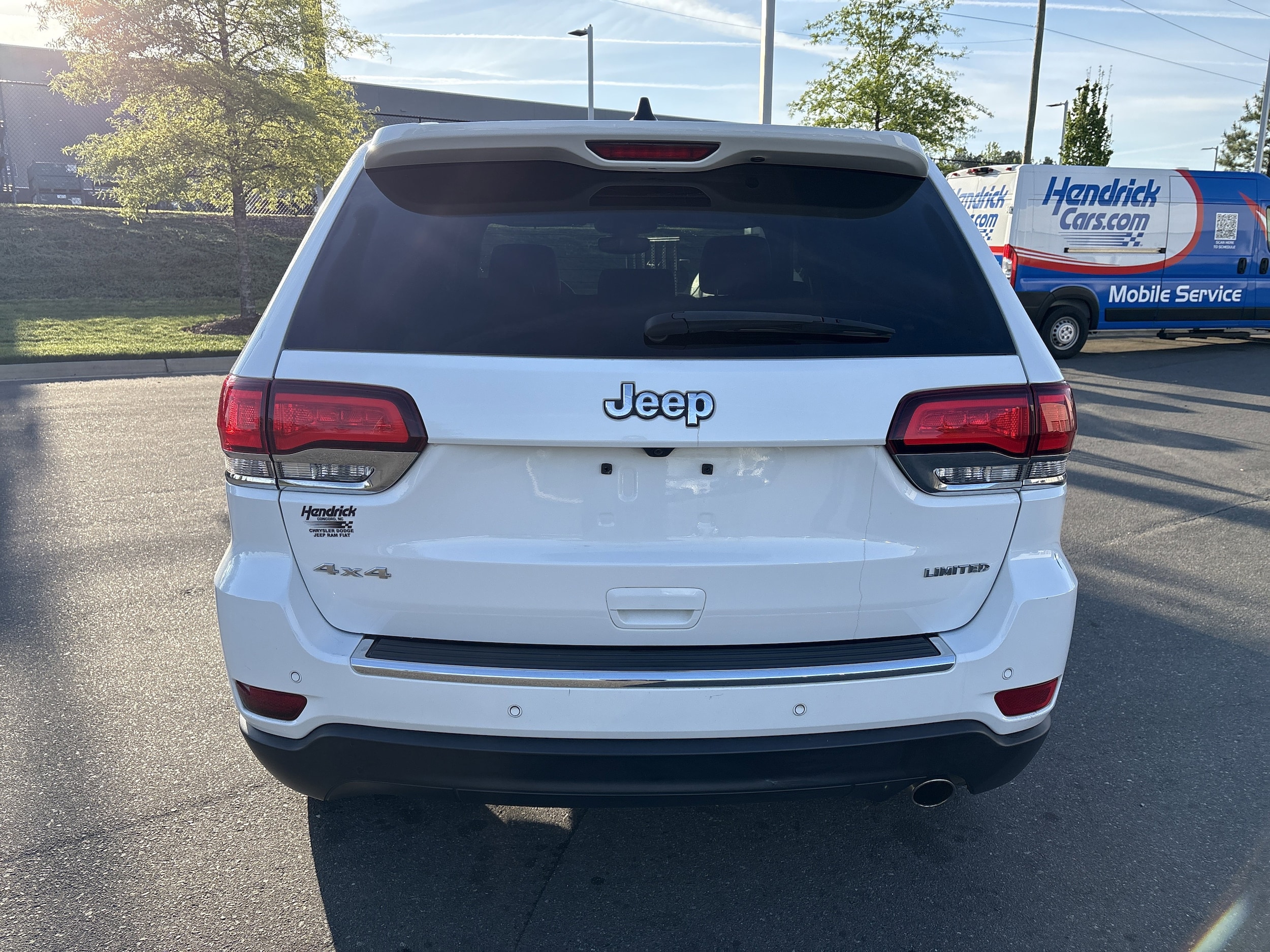 2020 Jeep Grand Cherokee Limited photo 3