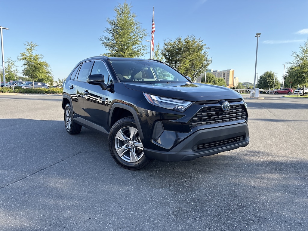 Used 2023 Toyota RAV4 Hybrid XLE SUV