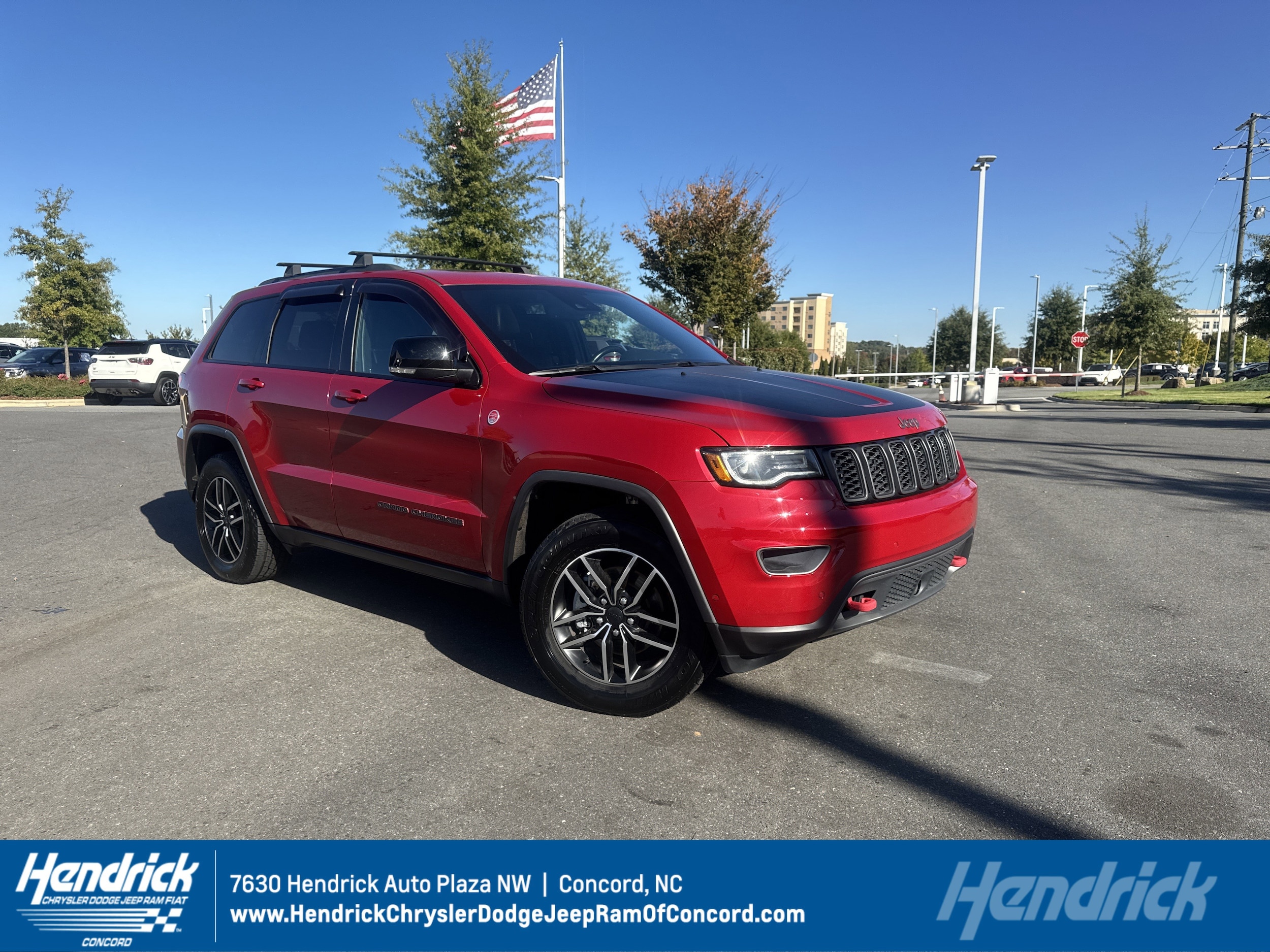 2019 Jeep Grand Cherokee Trailhawk's photo