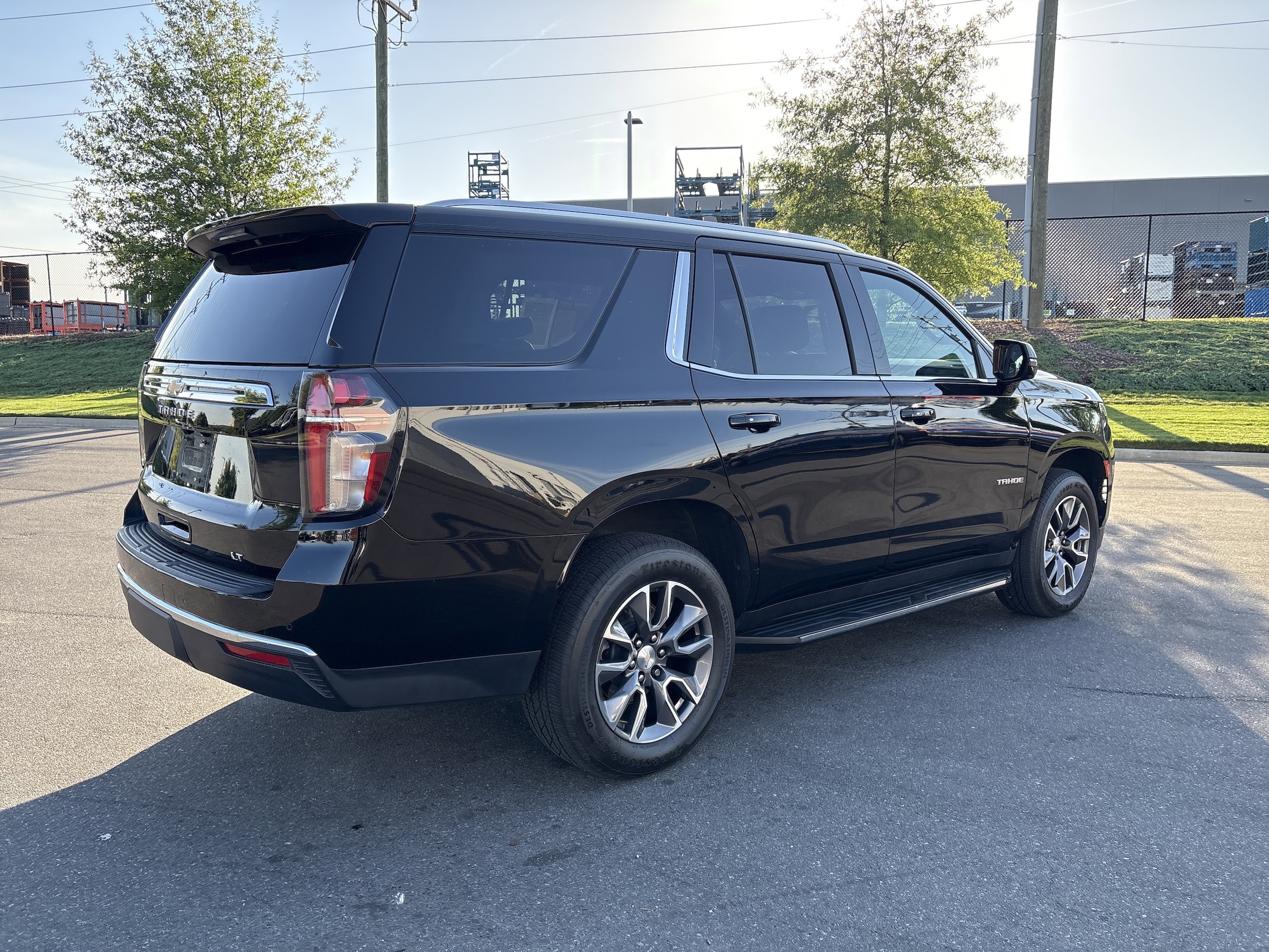 2022 Chevrolet Tahoe LT photo 3