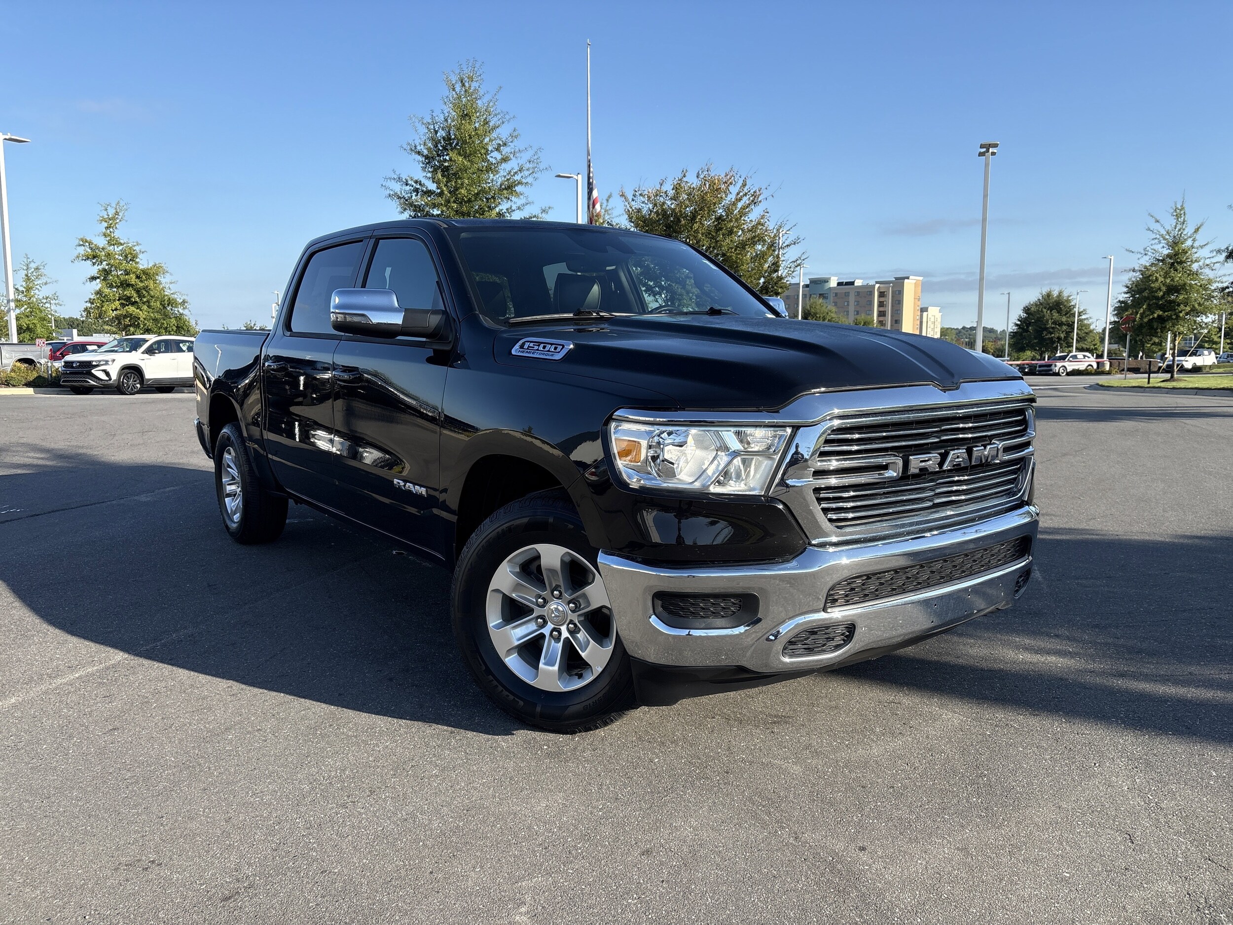 2024 Ram 1500 Laramie photo 2