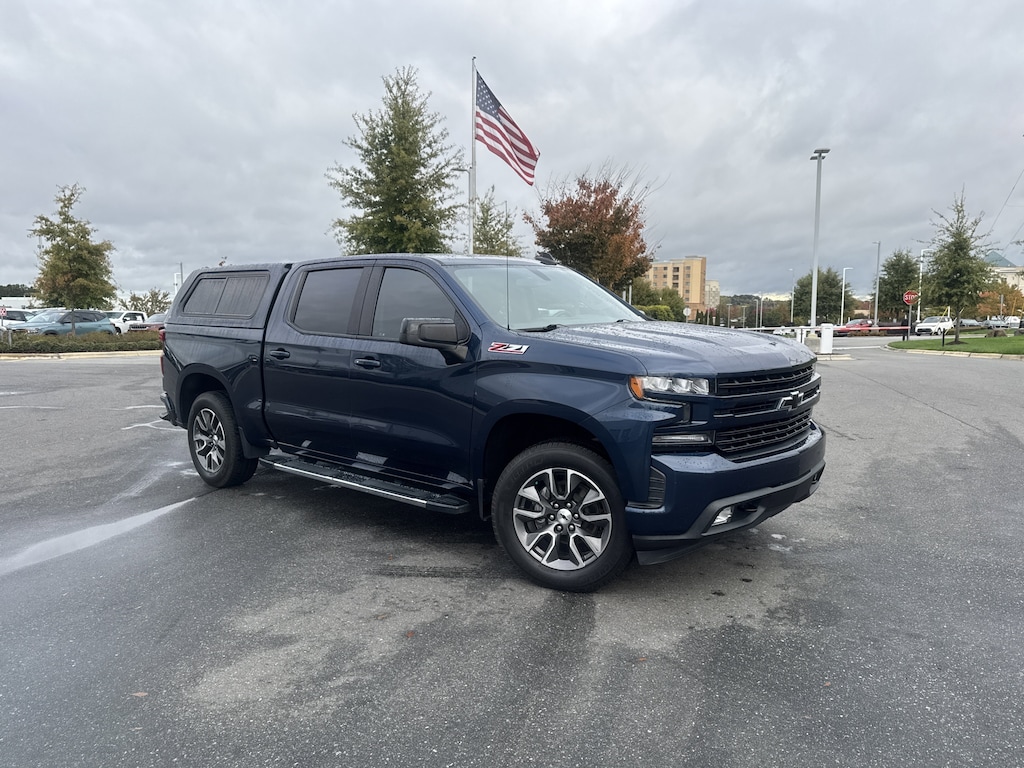 Used 2020 Chevrolet Silverado 1500 RST Pickup