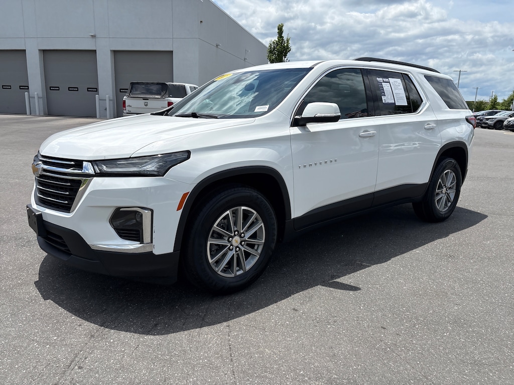 Used 2023 Chevrolet Traverse LT Leather SUV