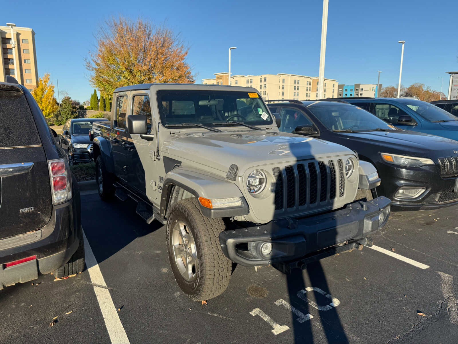 2021 Jeep Gladiator Freedom photo 2