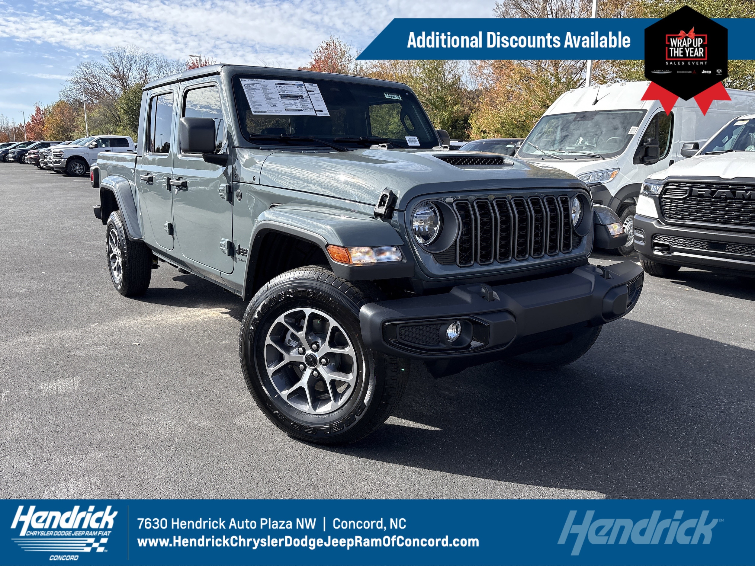 2026 Jeep Gladiator Sport S's photo