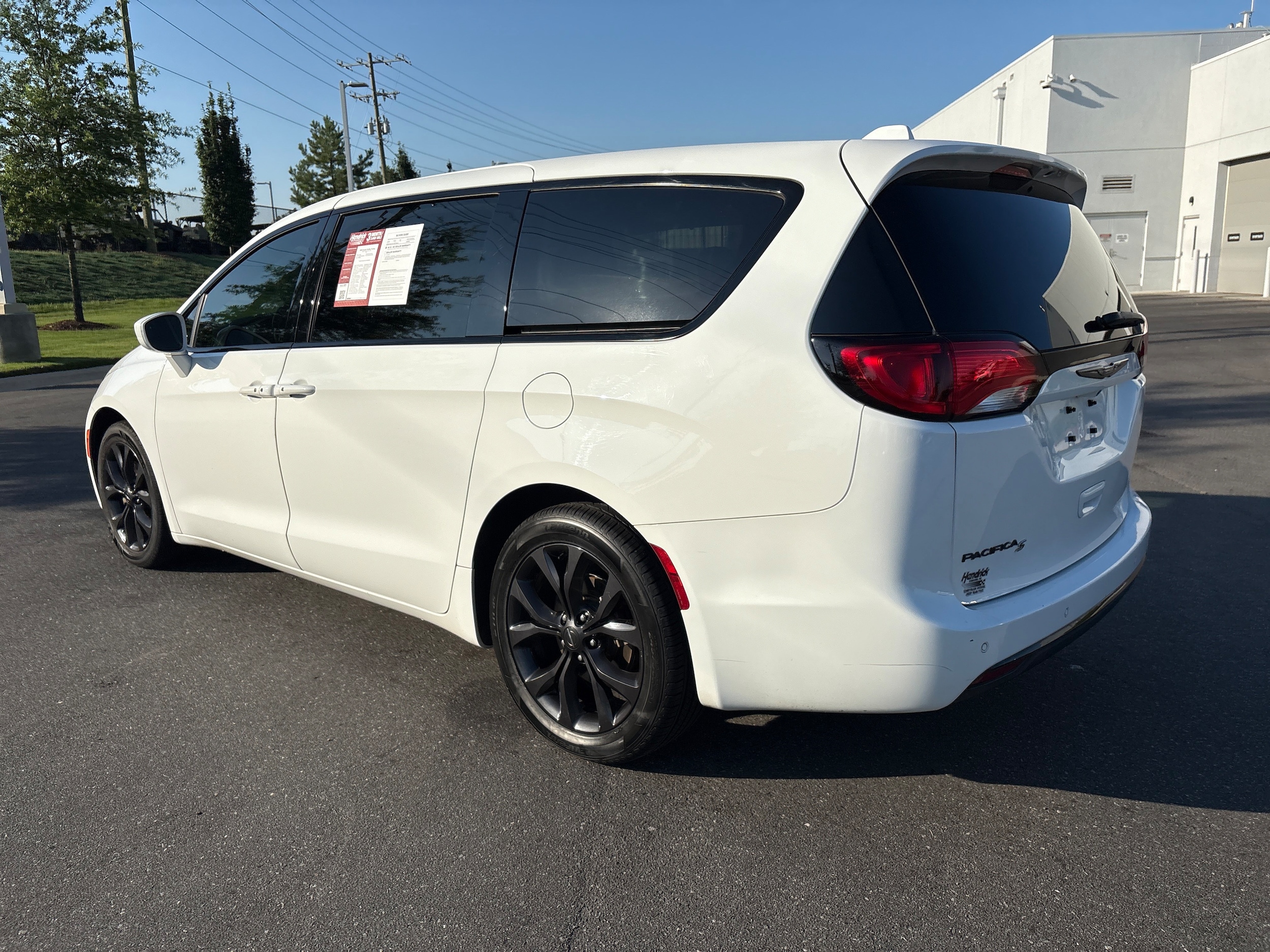 Chrysler Pacifica Touring