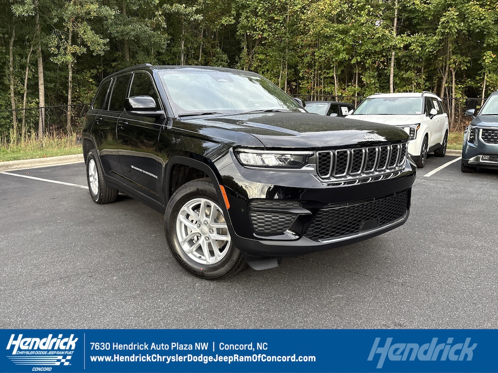 New 2025 Jeep Grand Cherokee LAREDO X 4X2 Sport Utility