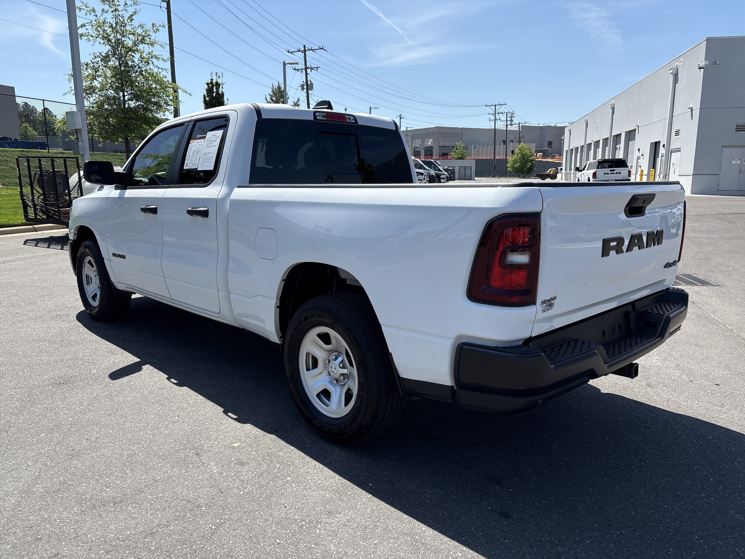 2025 Ram 1500 Tradesman photo 6