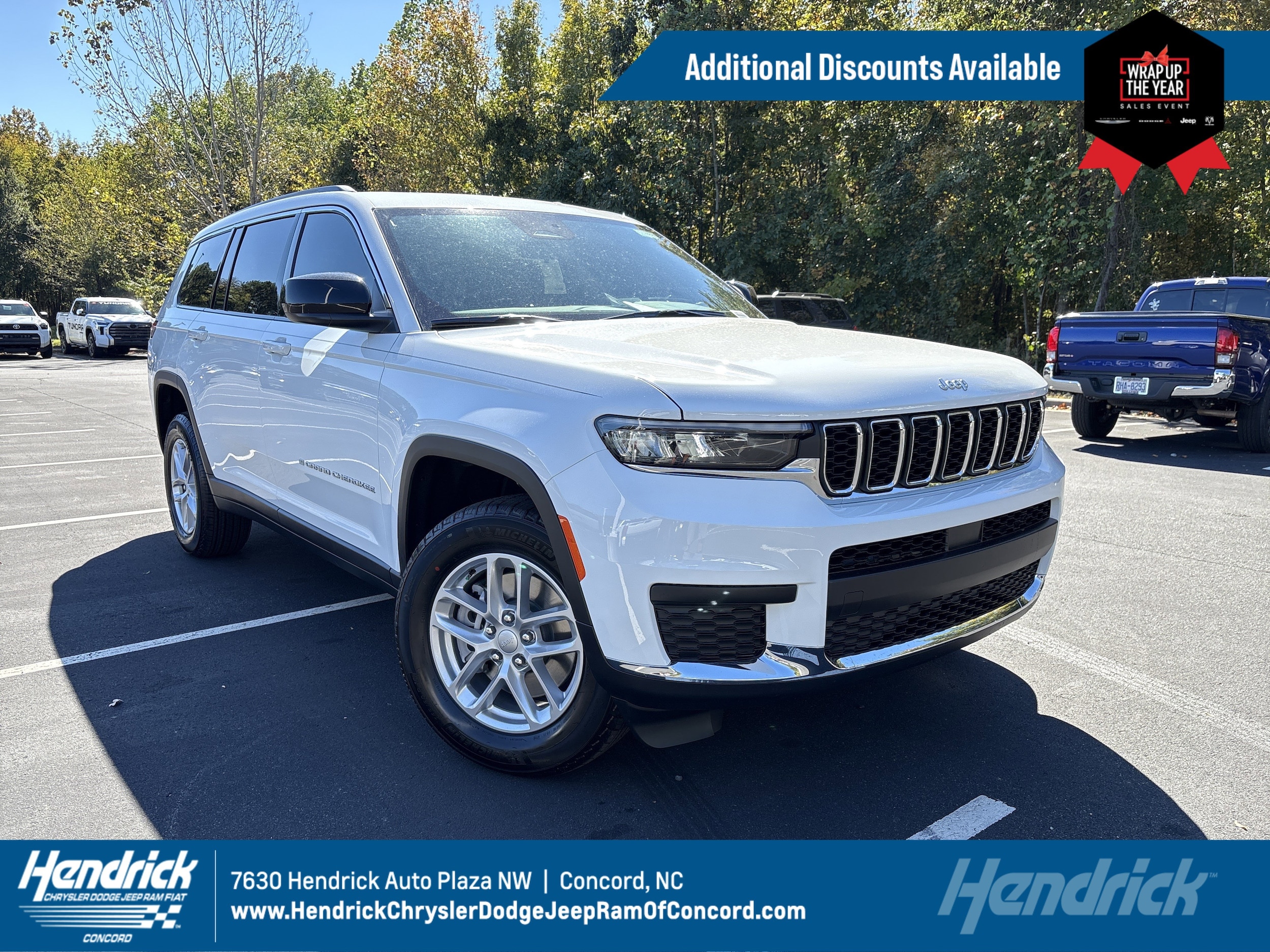 2025 Jeep Grand Cherokee L Laredo's photo