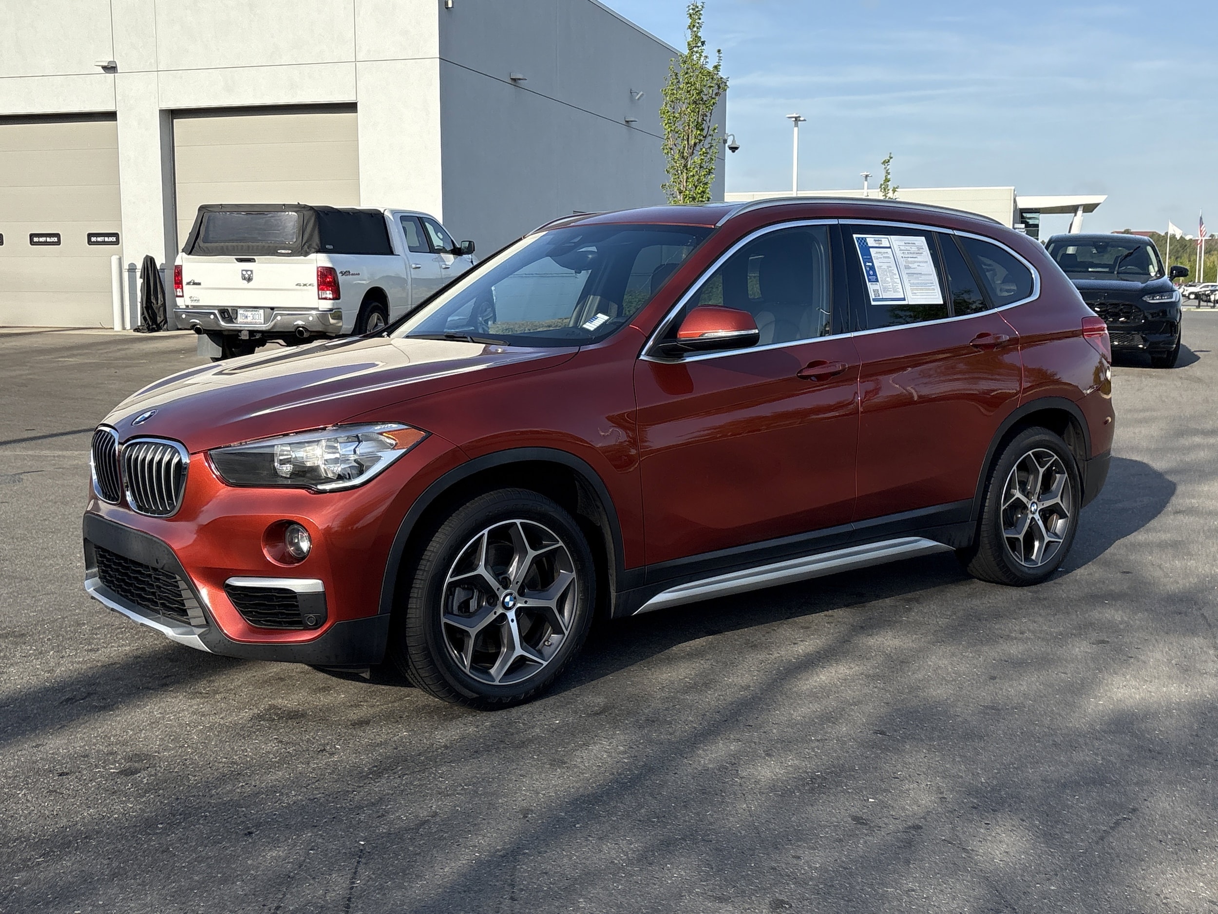 2019 BMW X1 xDrive28i photo 4