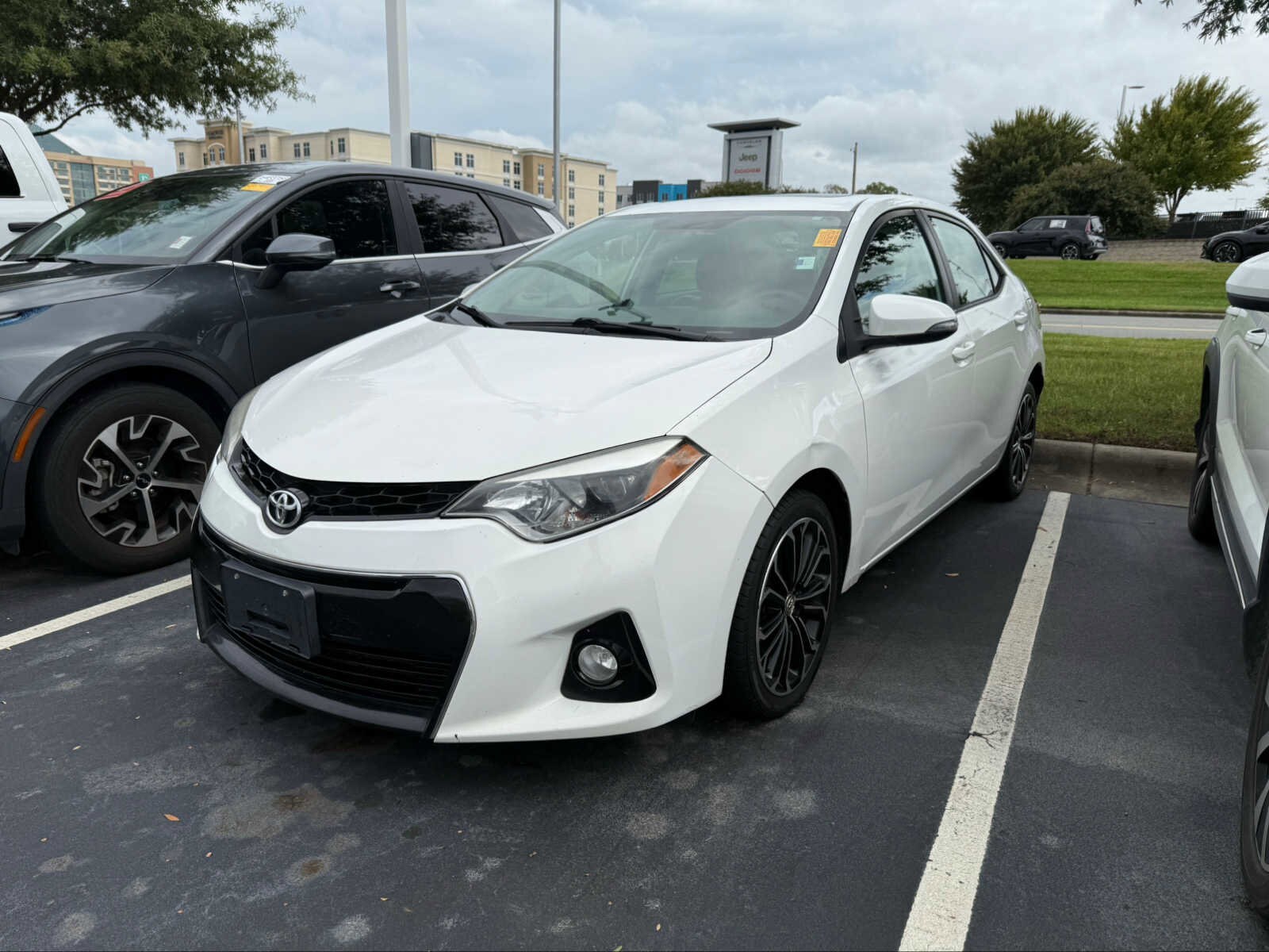 2015 Toyota Corolla Plus photo 3