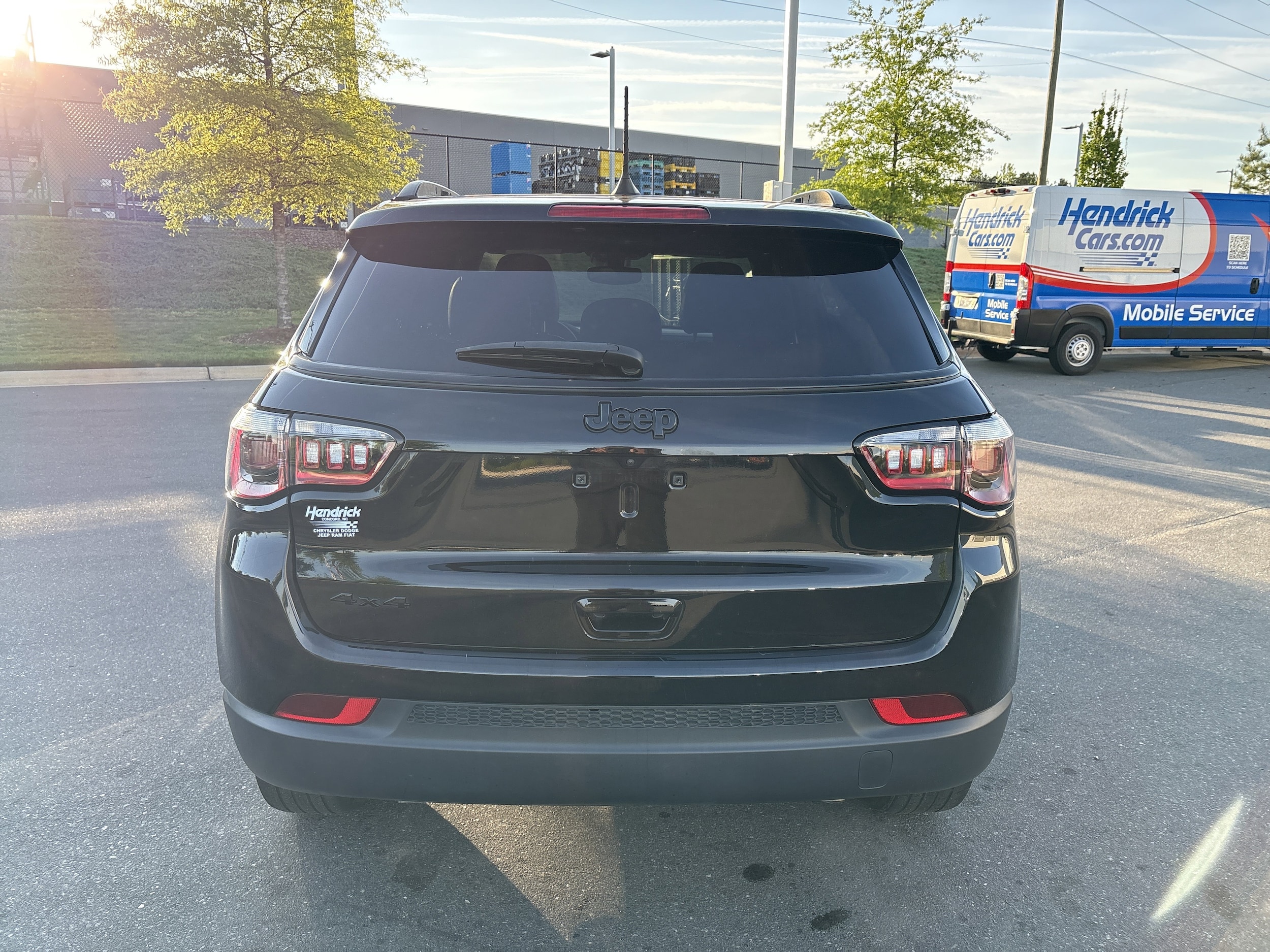 2023 Jeep Compass Altitude photo 3