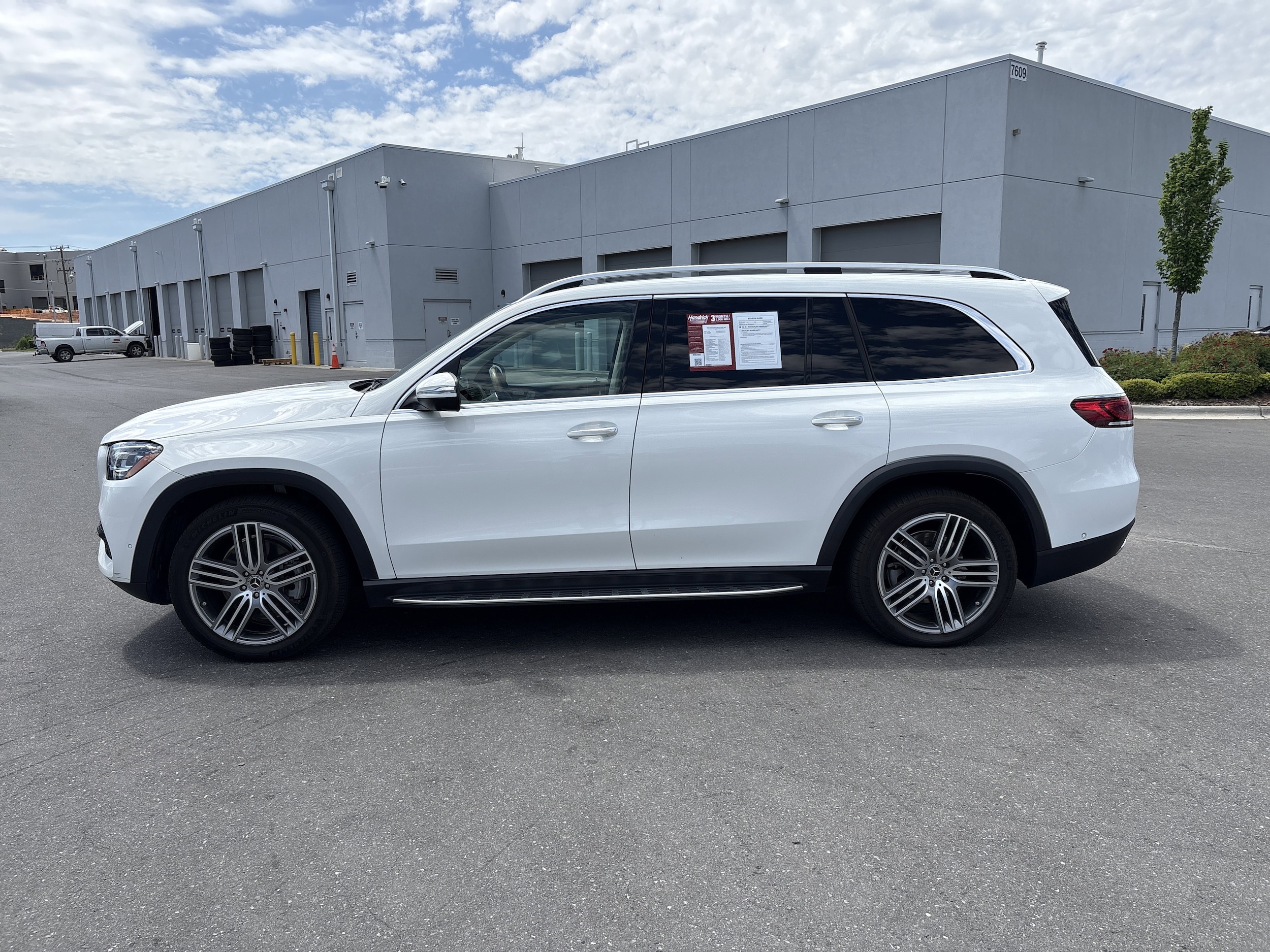 2020 Mercedes-Benz GLS 450 photo 4