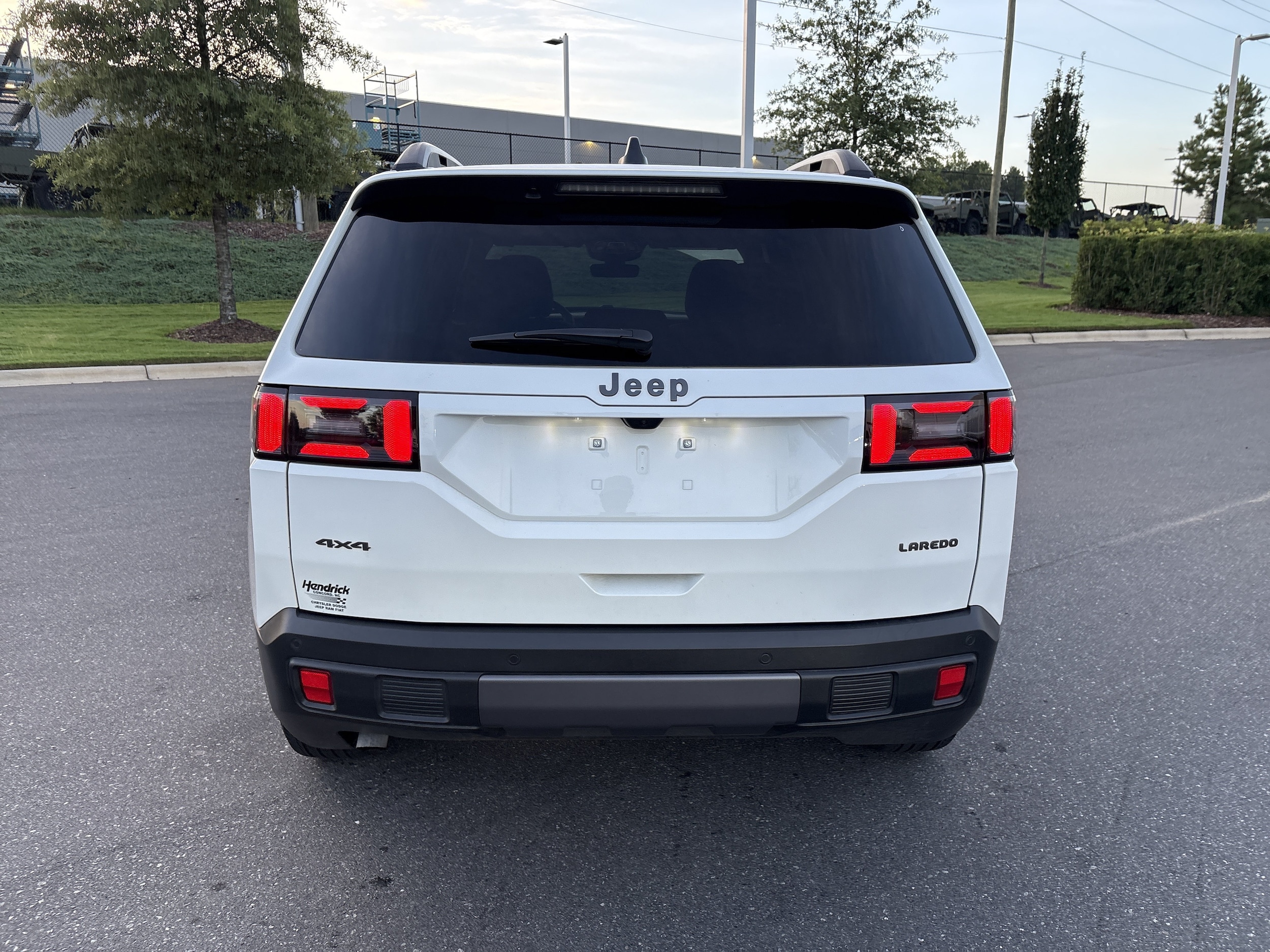 2026 Jeep Cherokee Laredo