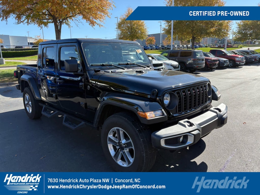 Used 2024 Jeep Gladiator Sport S Pickup