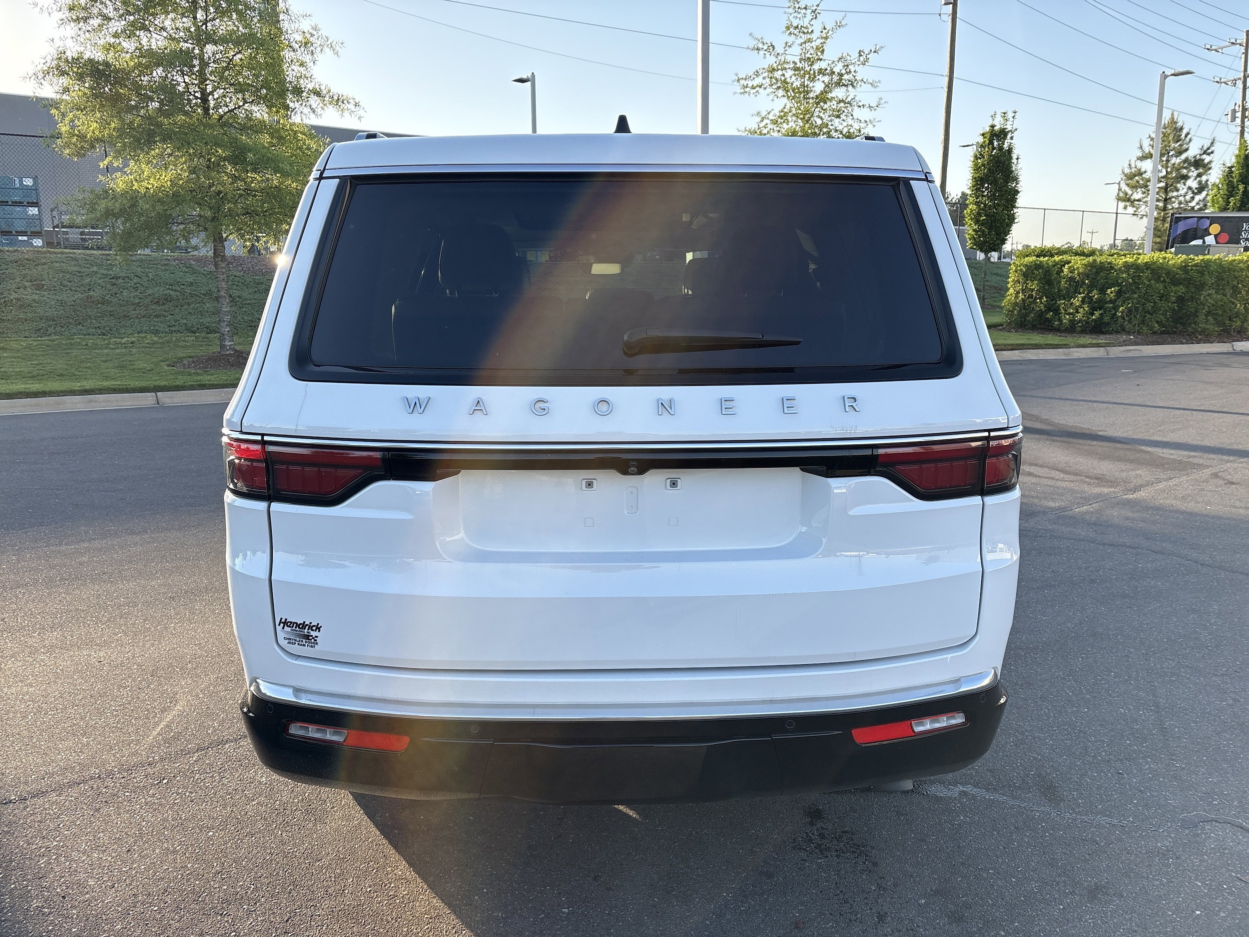 2024 Jeep Wagoneer photo 6