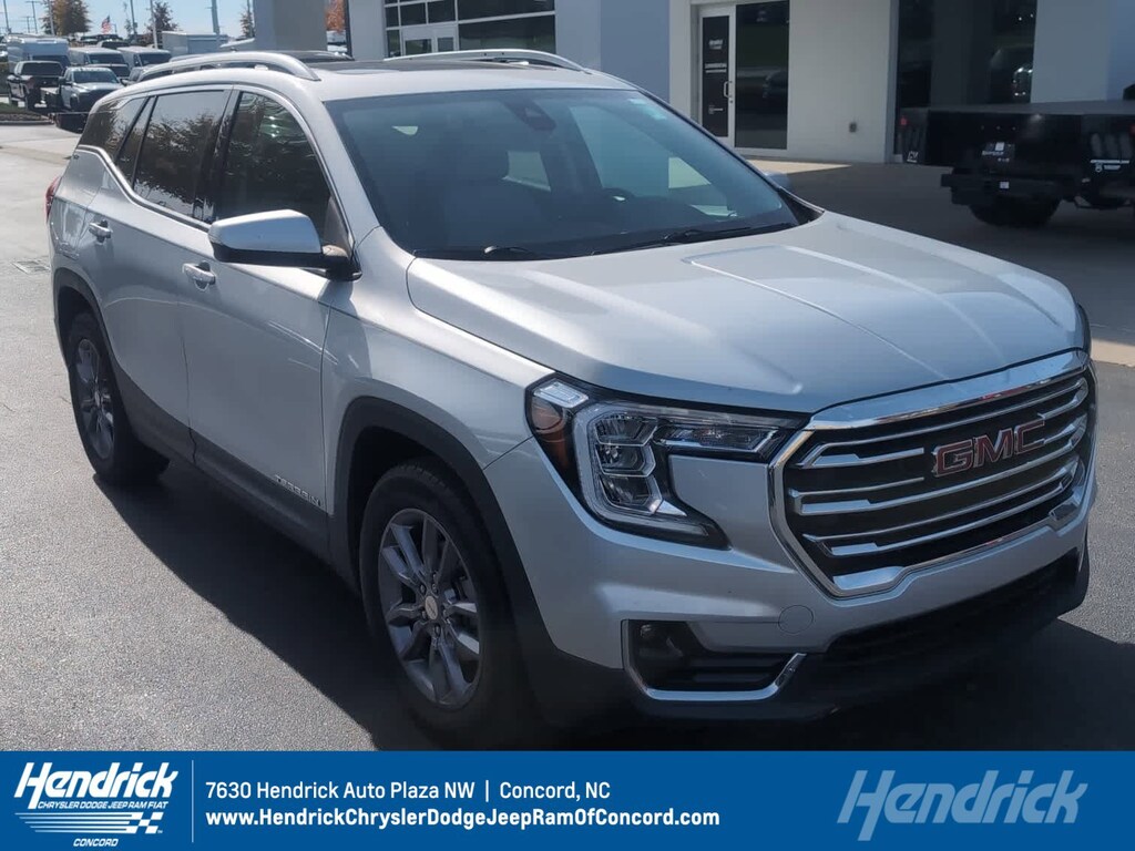 Used 2022 GMC Terrain SLT SUV