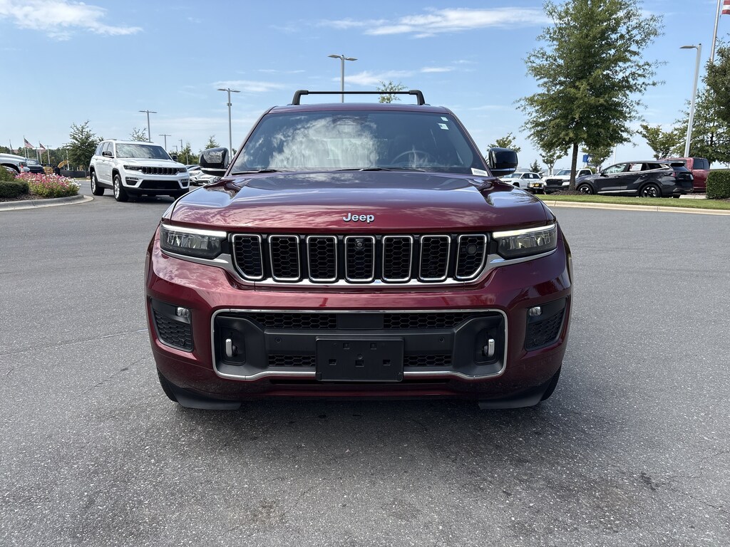 Used 2024 Jeep Grand Cherokee Overland SUV