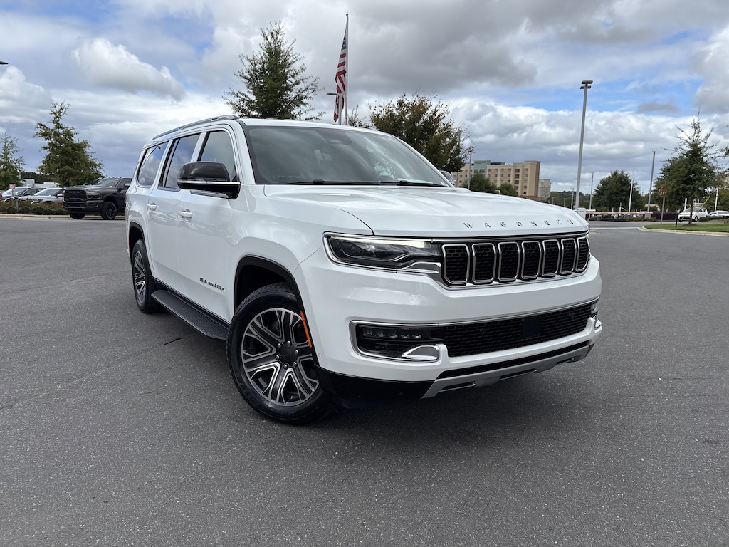 Used 2024 Jeep Wagoneer L Series II SUV