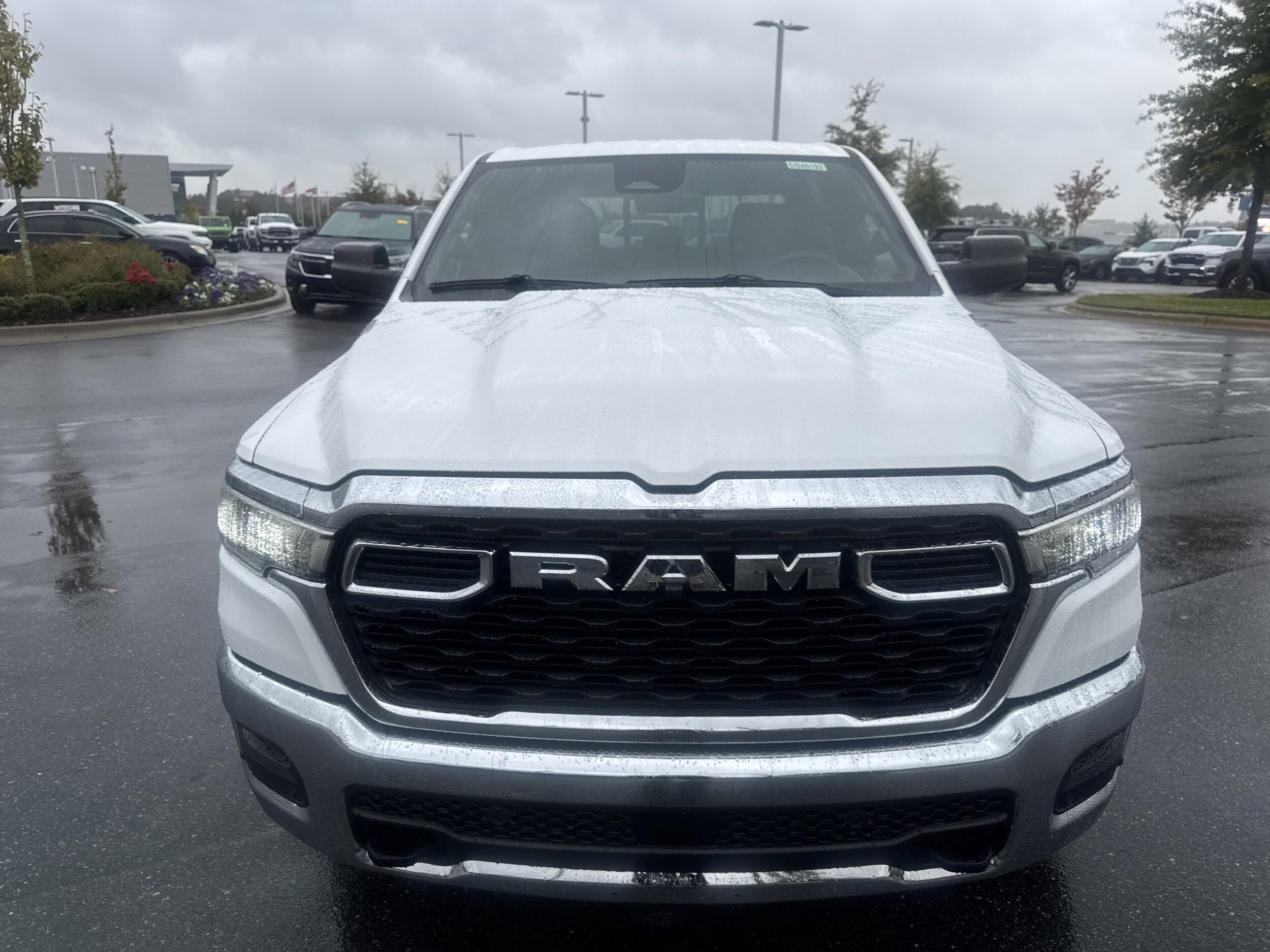 2025 Ram 1500 Tradesman photo 2