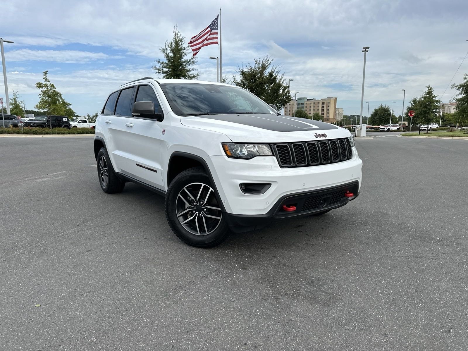 Certified 2020 Jeep Grand Cherokee Trailhawk with VIN 1C4RJFLG5LC326735 for sale in Concord, NC