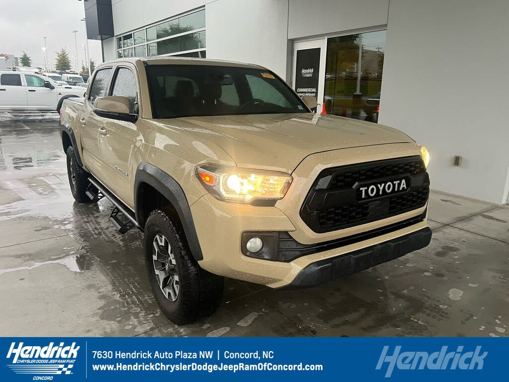 Used 2018 Toyota Tacoma TRD Off Road Pickup