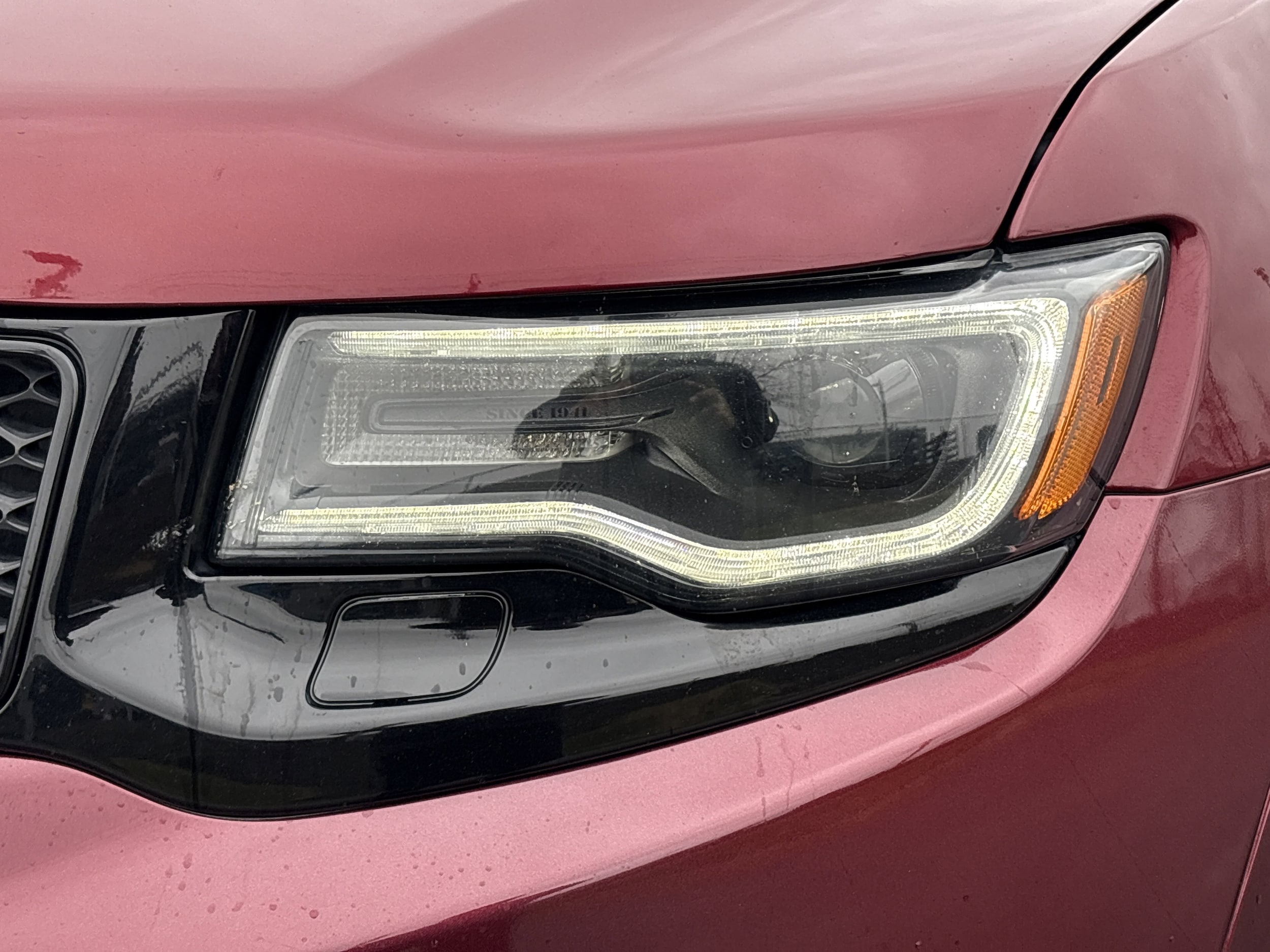 2021 Jeep Grand Cherokee SRT photo 3