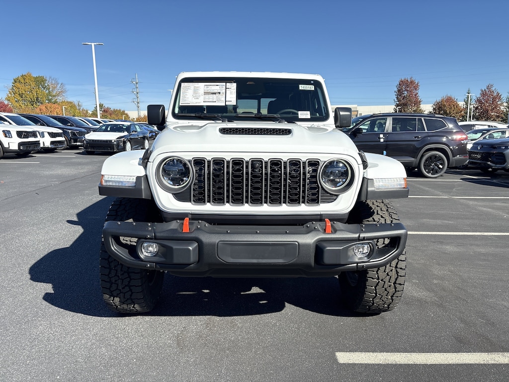 New 2026 Jeep Gladiator Mojave X Pickup
