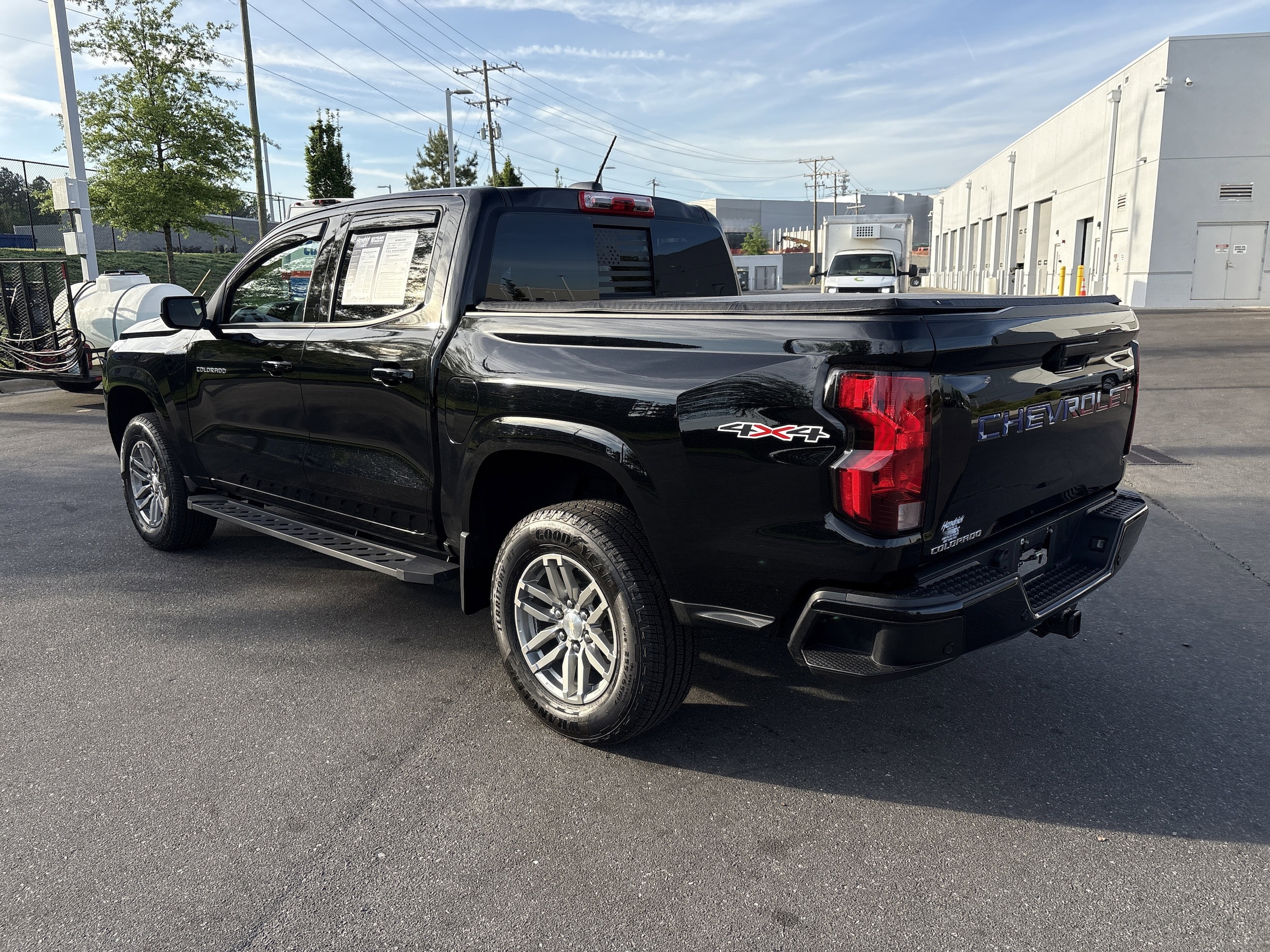 2025 Chevrolet Colorado 4WD LT photo 5