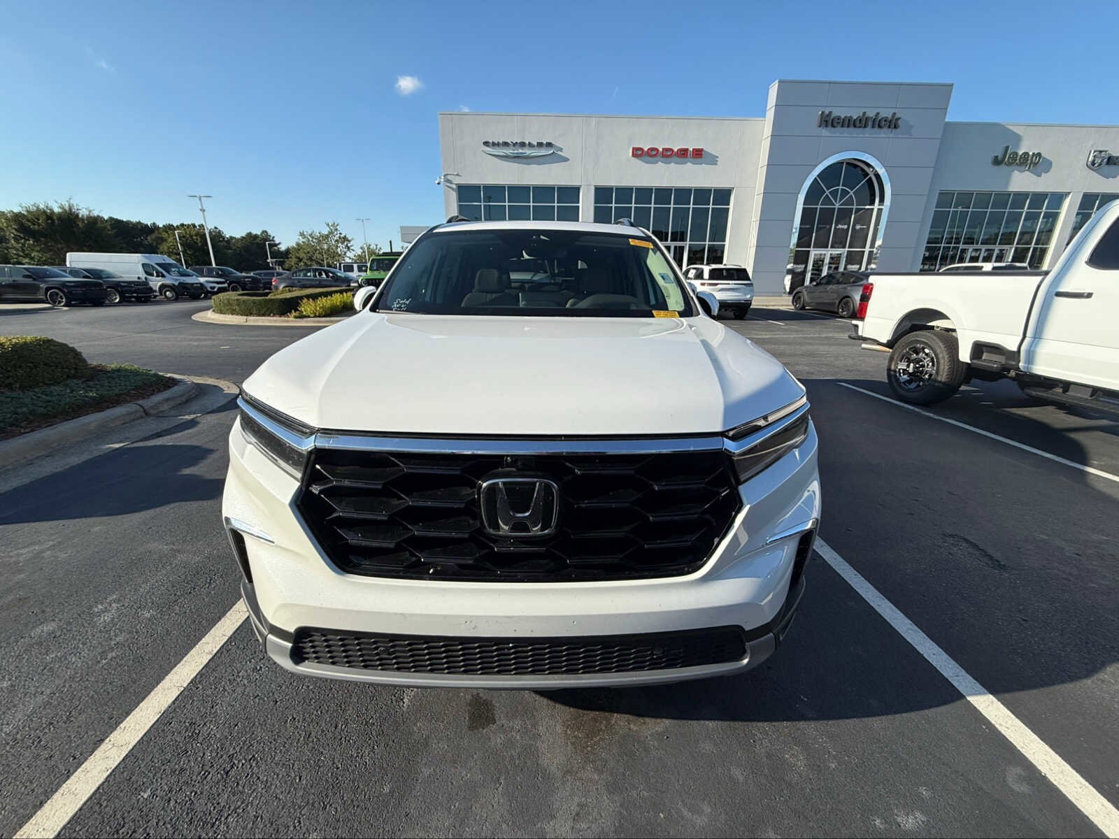 2023 Honda Pilot Elite photo 3