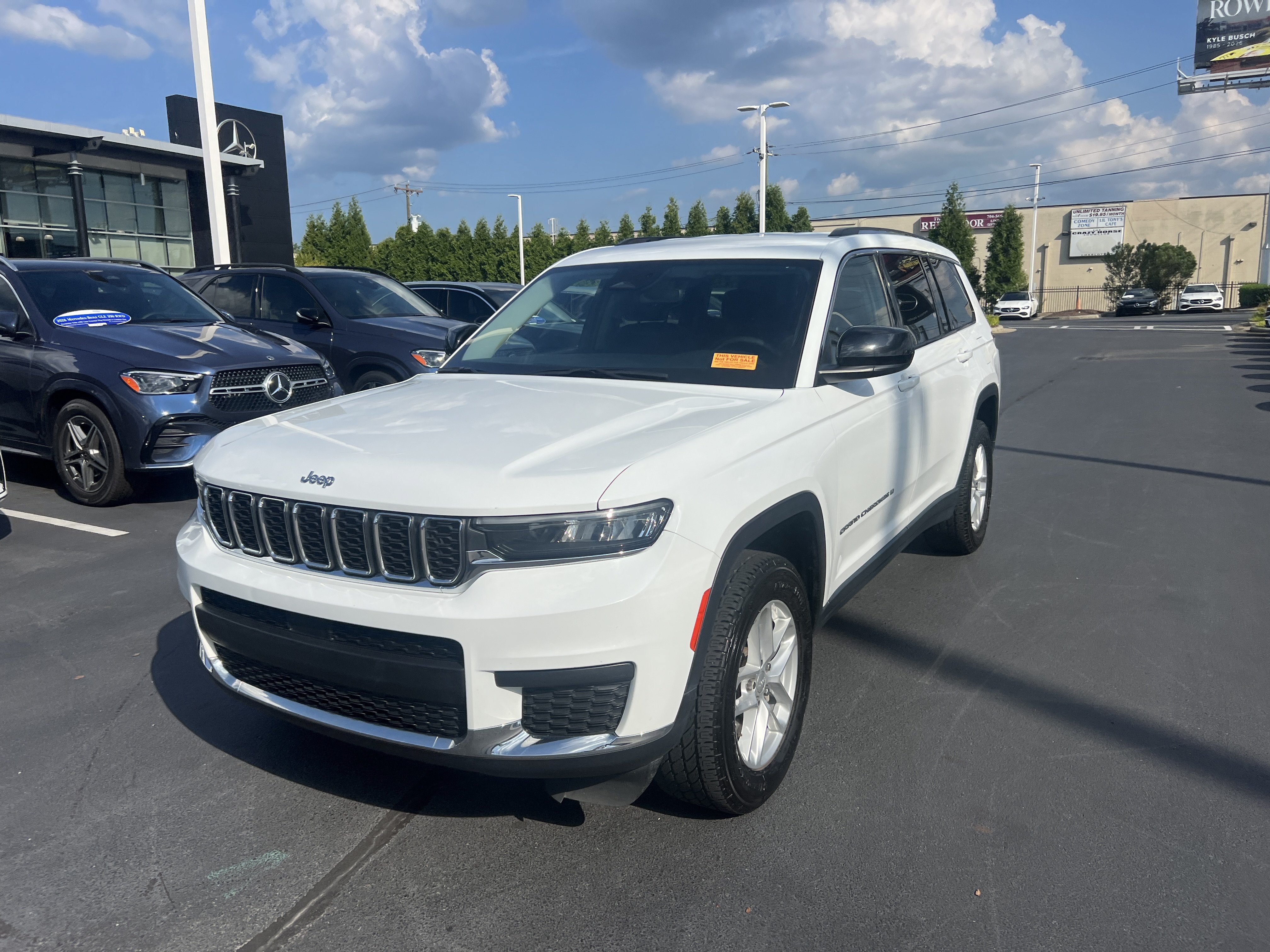 Used 2023 Jeep Grand Cherokee L Laredo SUV