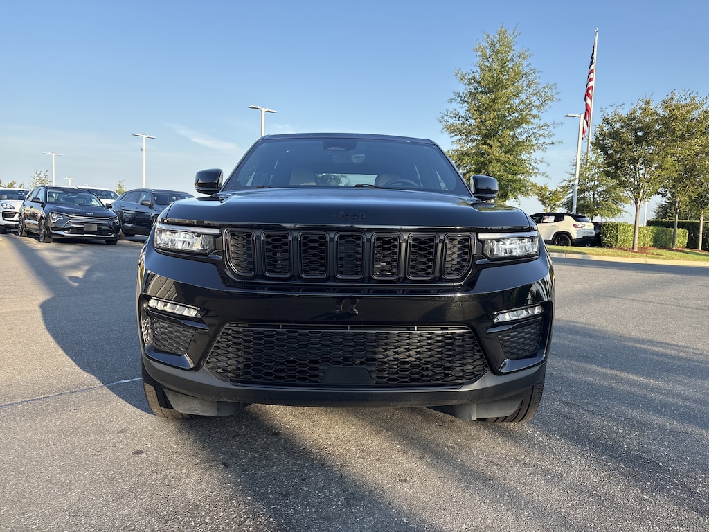 Used 2025 Jeep Grand Cherokee Limited SUV