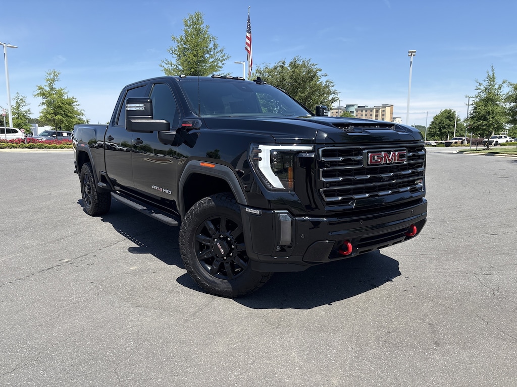 Used 2024 GMC Sierra 2500HD AT4 Pickup