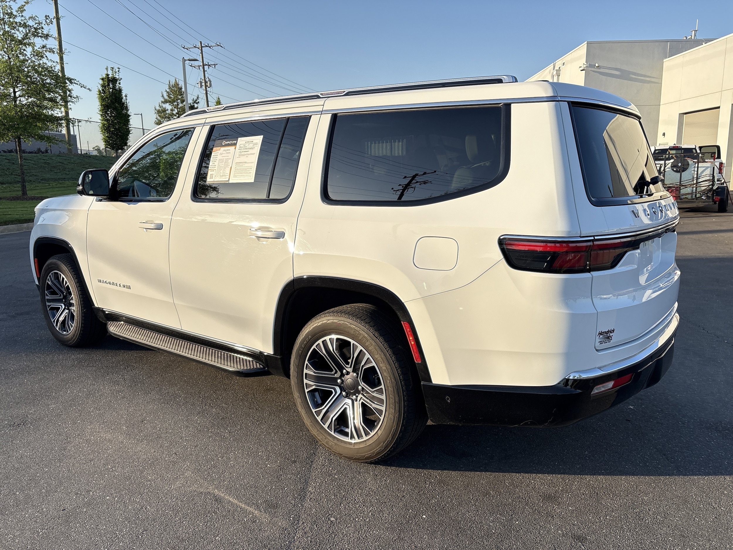 2024 Jeep Wagoneer photo 5