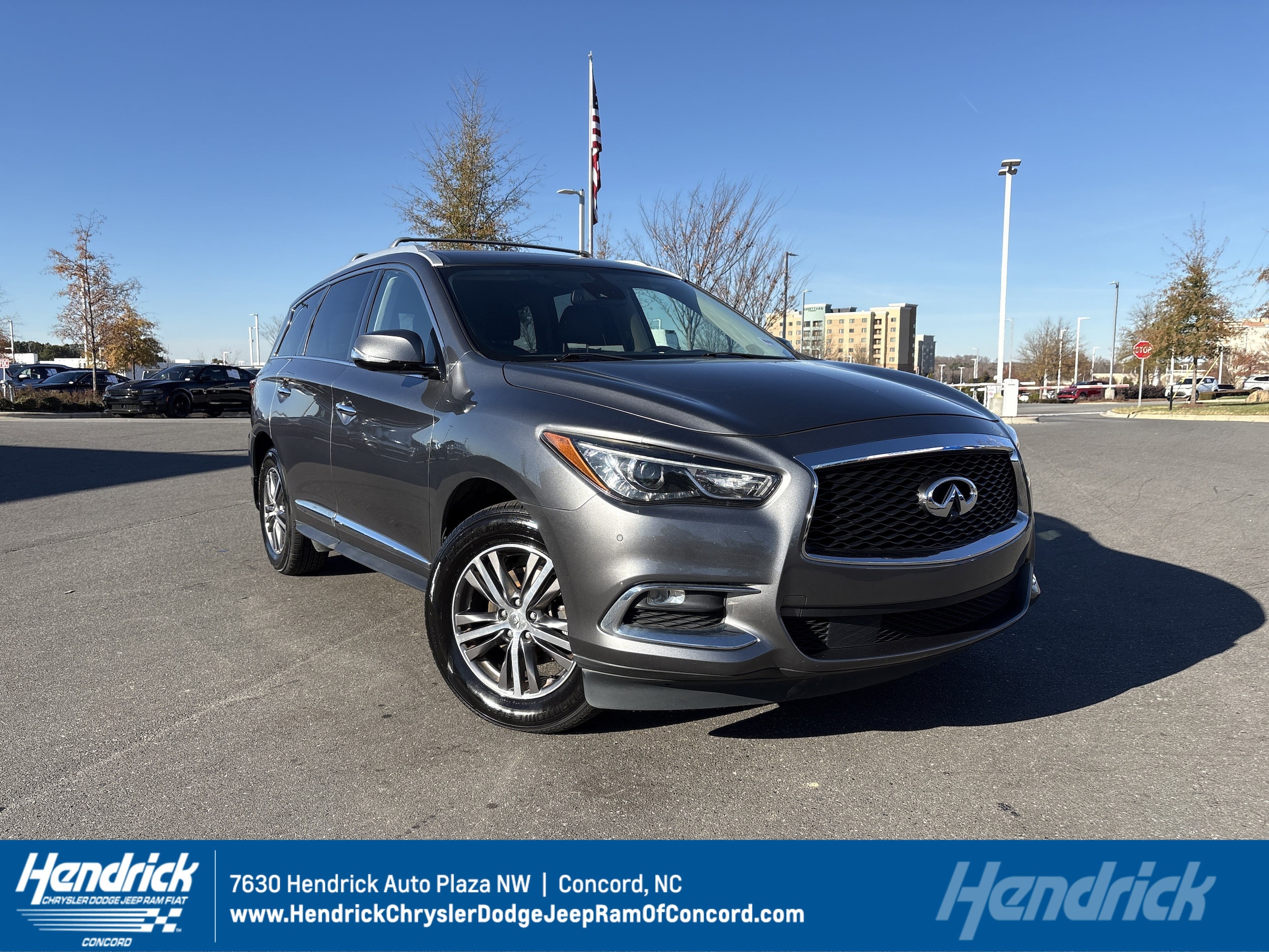 2019 INFINITI QX60 LUXE's photo