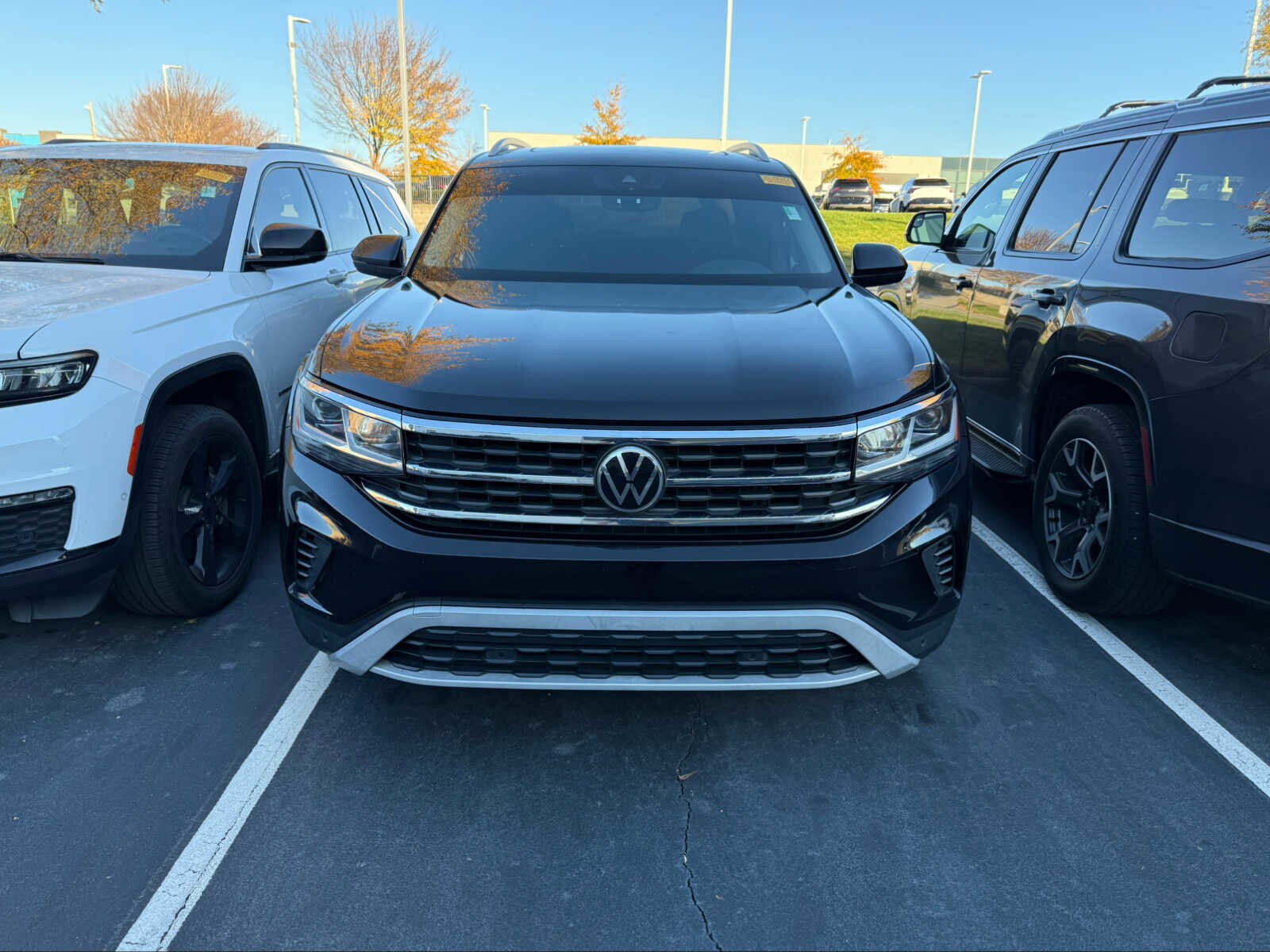 2021 Volkswagen Atlas V6 SEL photo 2