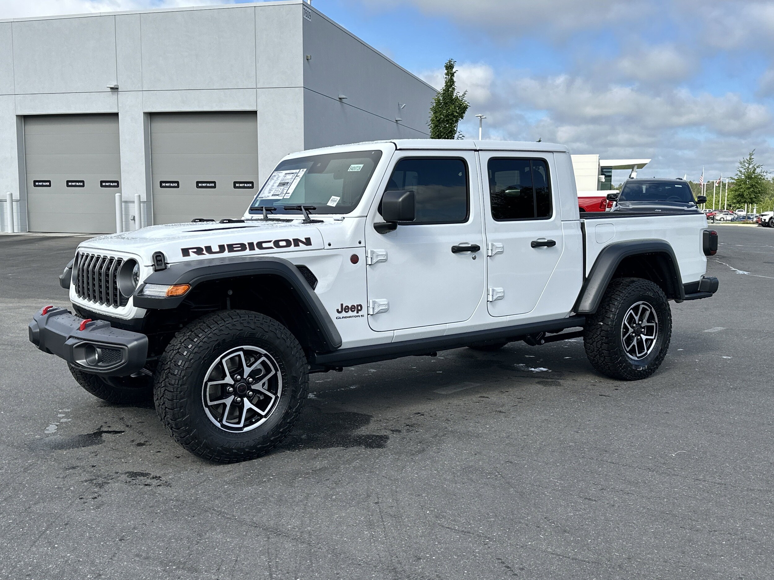 2025 Jeep Gladiator Rubicon photo 4
