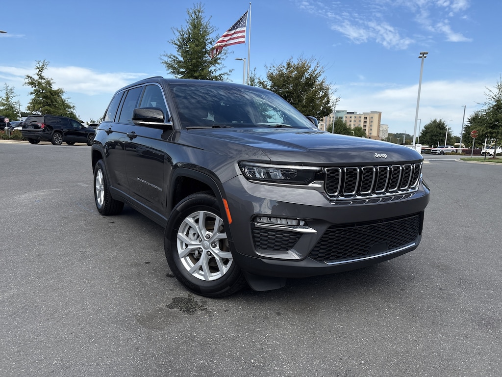 Used 2024 Jeep Grand Cherokee Limited SUV